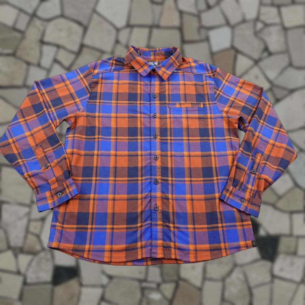 Mountain Hardwear VINTAGE? No, skip. Mountain Hardwear Shirt Mens Large Orange Plaid Flannel Button-Up Outdoor Size US L / EU 52-54 / 3 - 1 Thumbnail