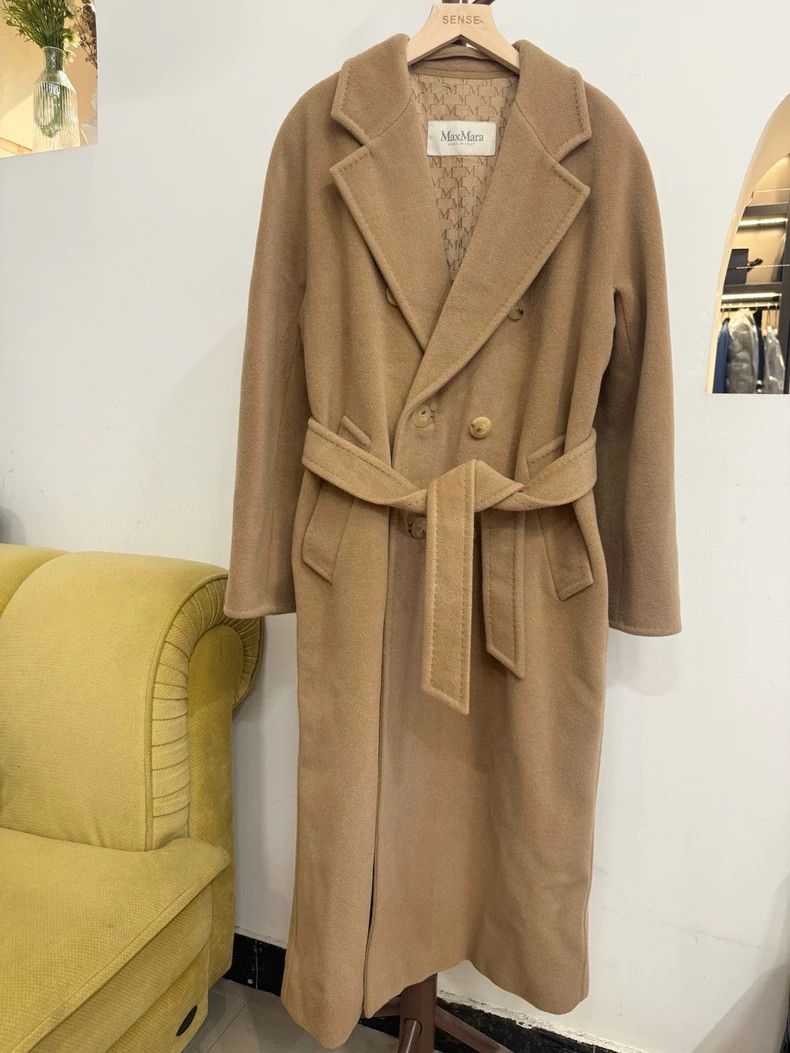Max Mara Max Mara Classic Madame 101801 Camel Coat Size M / US 6-8 / IT 42-44 - 1 Thumbnail