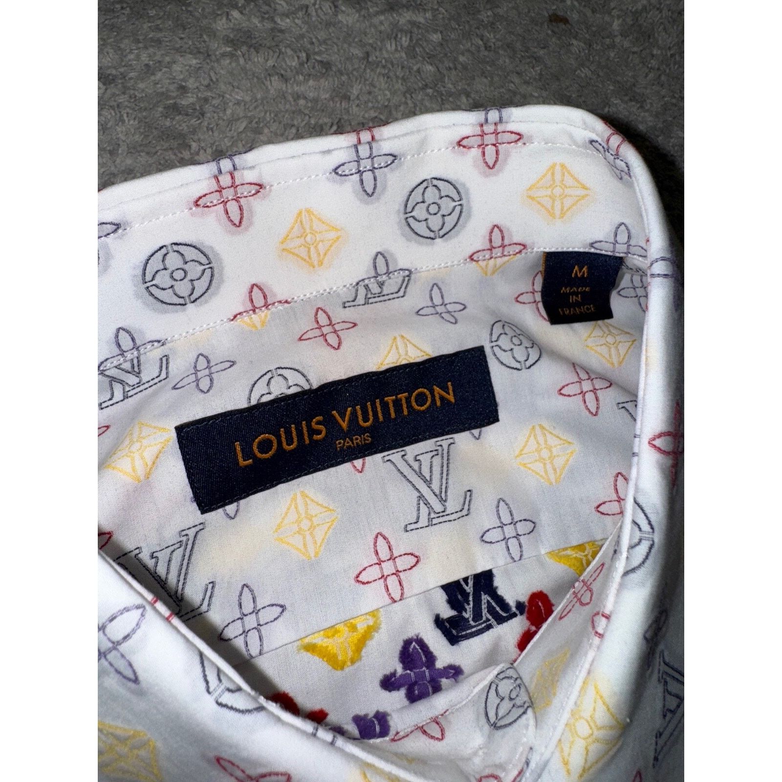Louis Vuitton Louis Vuitton LVSE Regular Long Sleeve DNA Logo Monogram Size US M / EU 48-50 / 2 - 5 Thumbnail
