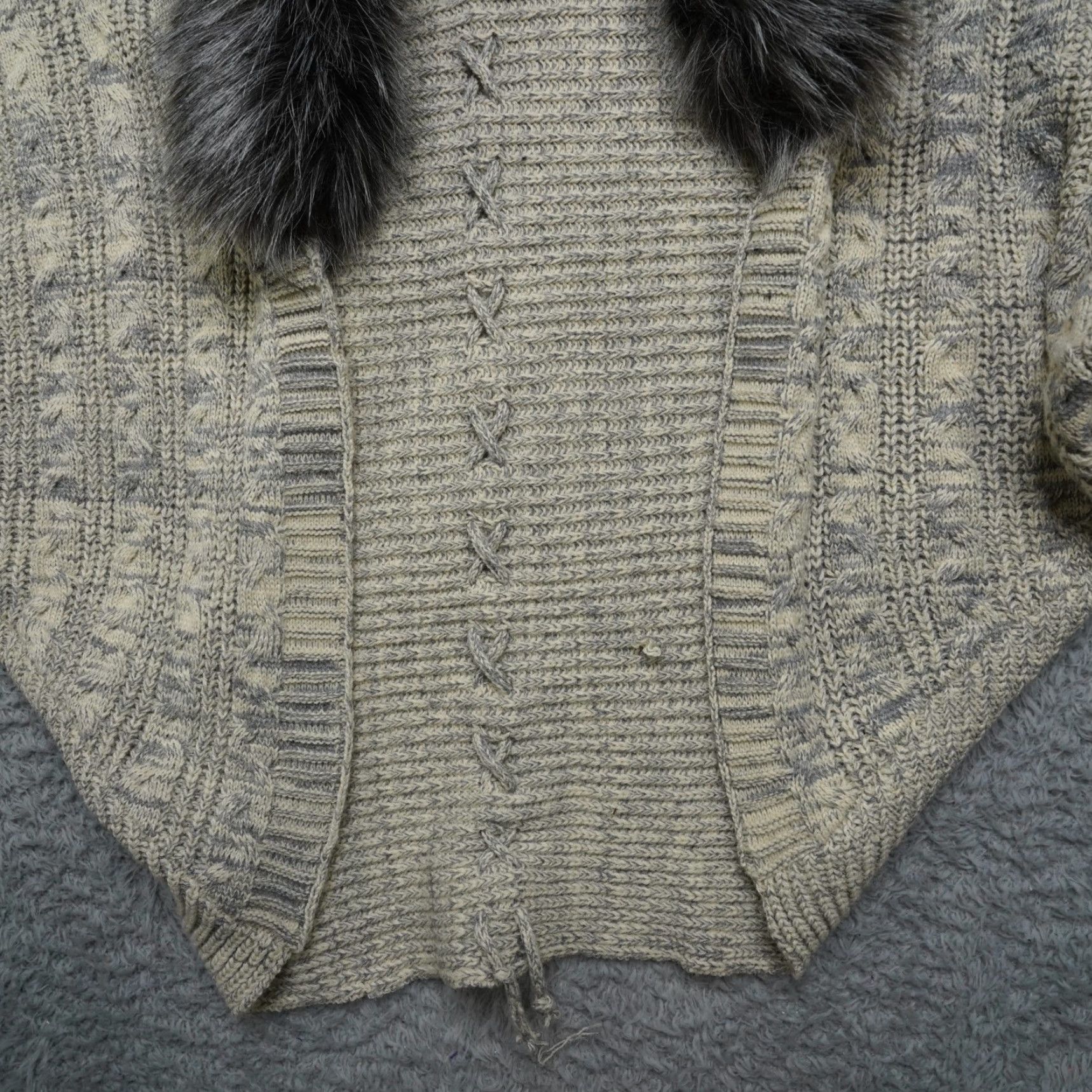 Vintage Lauriebells Sweater Cardigan Womens L Beige Knit Faux Fur Cable Open Slim Casual Autumn Winter 2020s Mens Girls Size L / US 10 / IT 46 - 5 Thumbnail