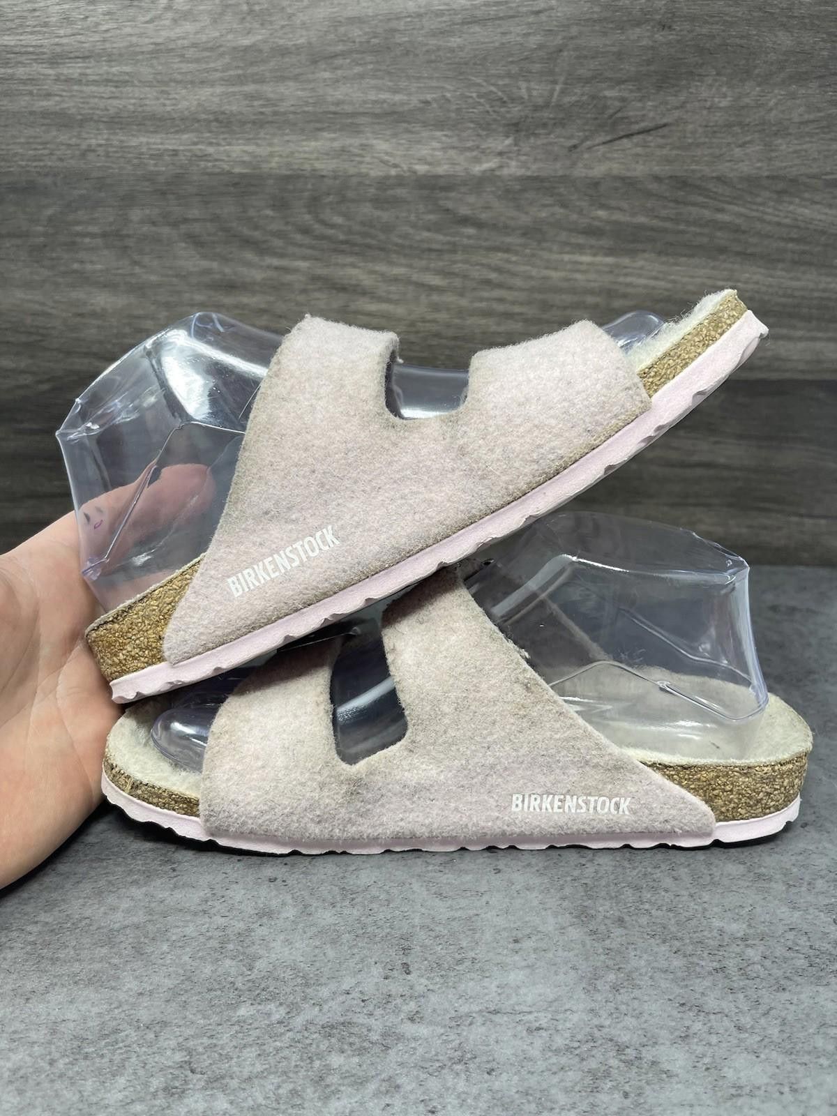 Birkenstock Birkenstock Arizona Shearling Sandals Womens Size 7 (38) Size US 7 / IT 37 - 7 Thumbnail