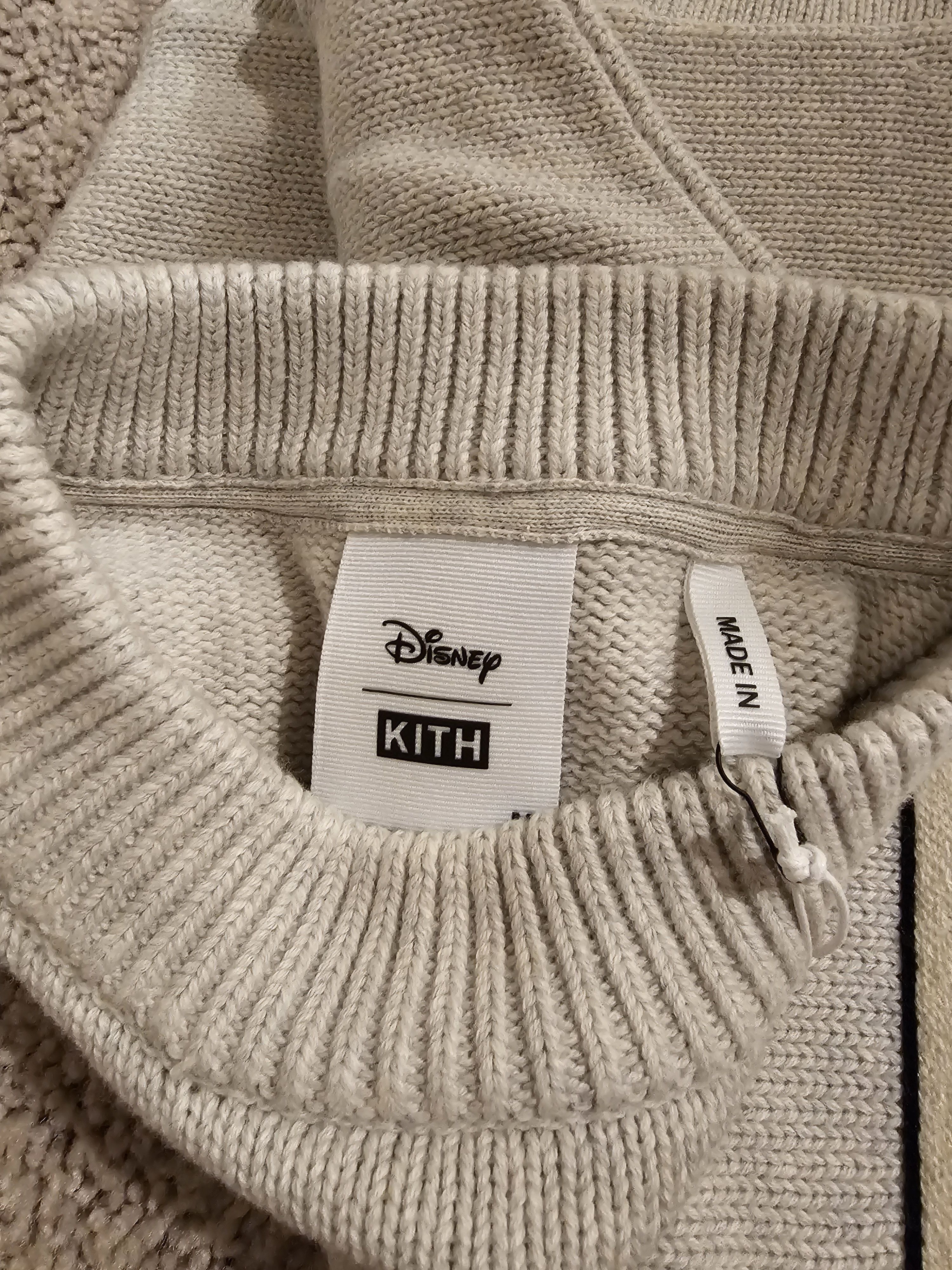 Disney × Kith × Mickey Mouse Kith x Disney Mickey & Friends K Crewneck Size US M / EU 48-50 / 2 - 8 Thumbnail