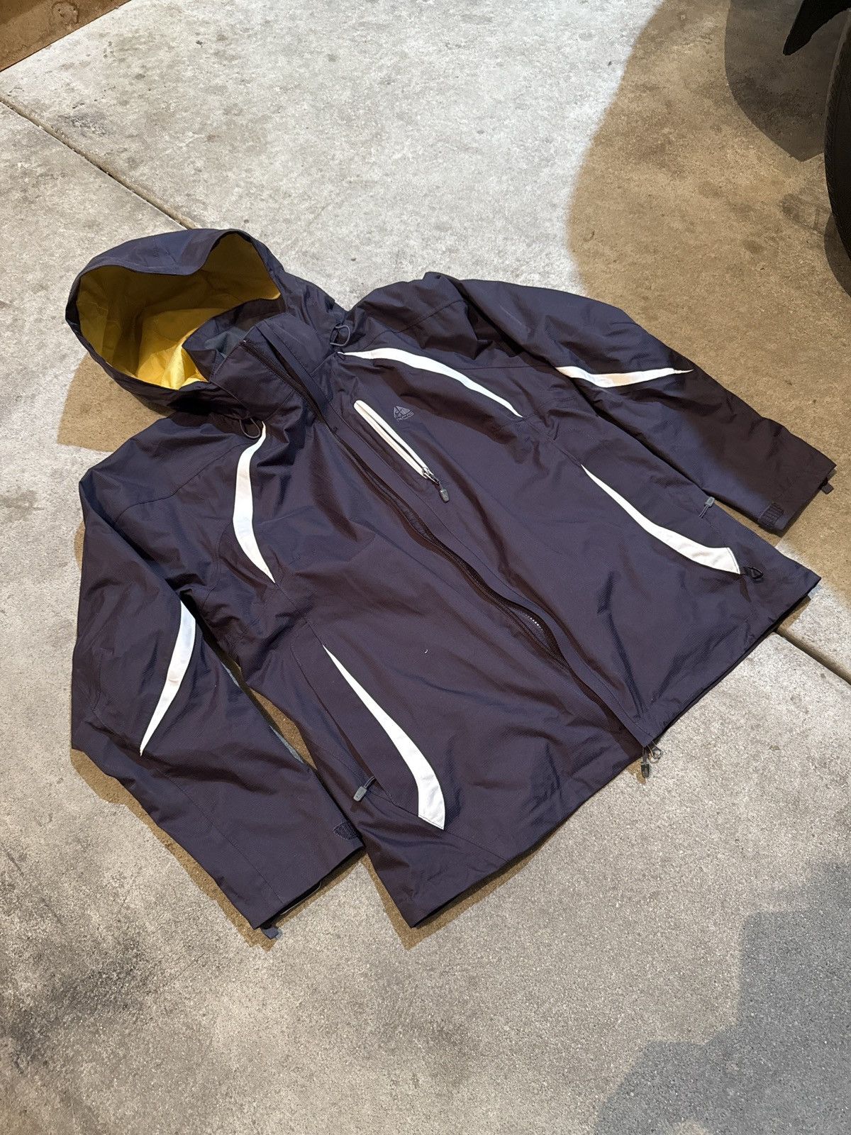 Nike ACG Nike ACG Storm Jacket Size US L / EU 52-54 / 3 - 1 Thumbnail