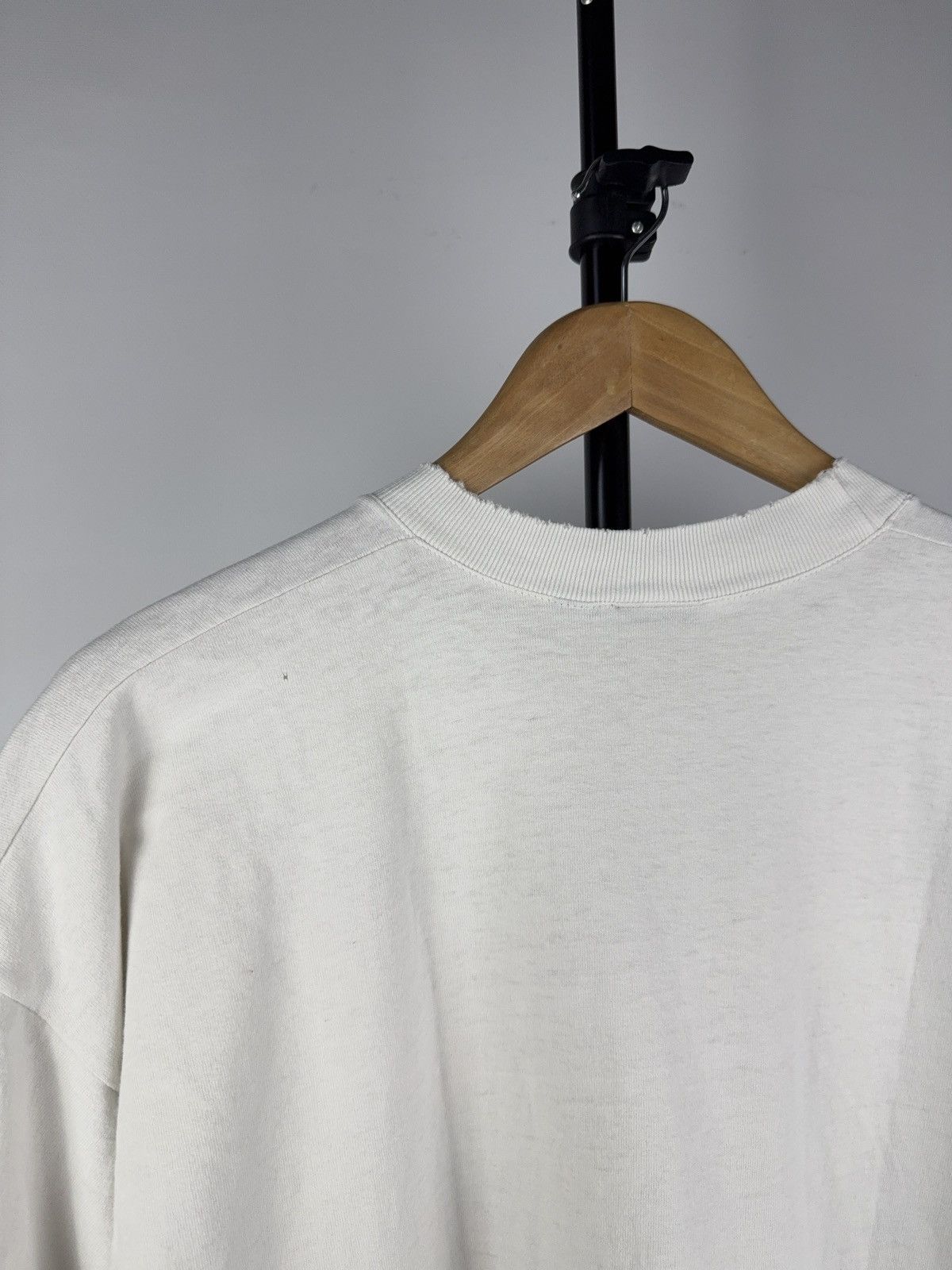 Vintage Vintage 1990s Marc Tetro Canada Inuit Art Graphic T-Shirt XL Size US XL / EU 56 / 4 - 10 Thumbnail