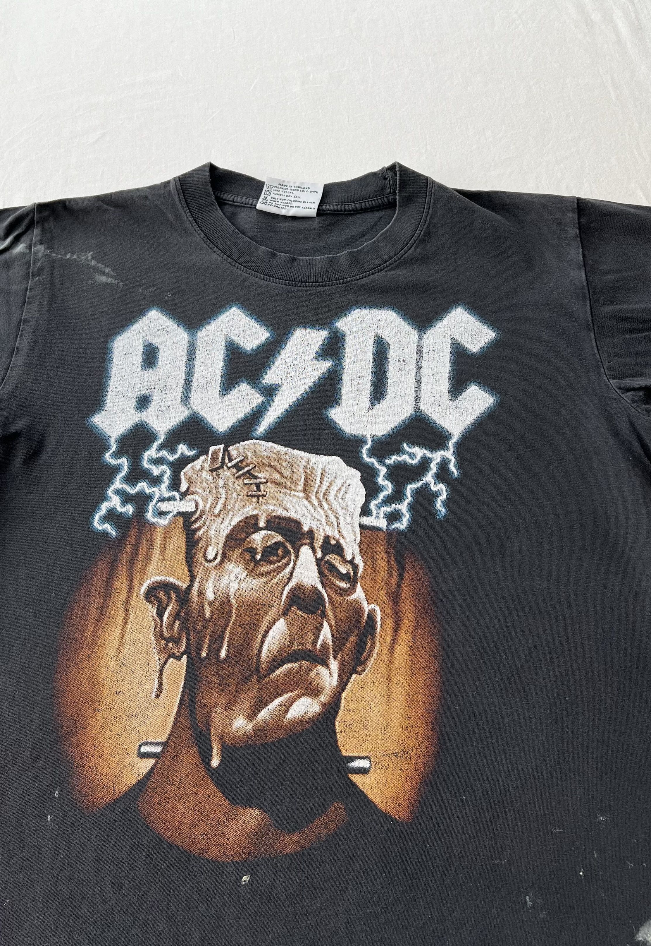 Band Tees Vintage 90s AC/DC Meltdown Frankenstein Lightning T-shirt Size US M / EU 48-50 / 2 - 6 Thumbnail