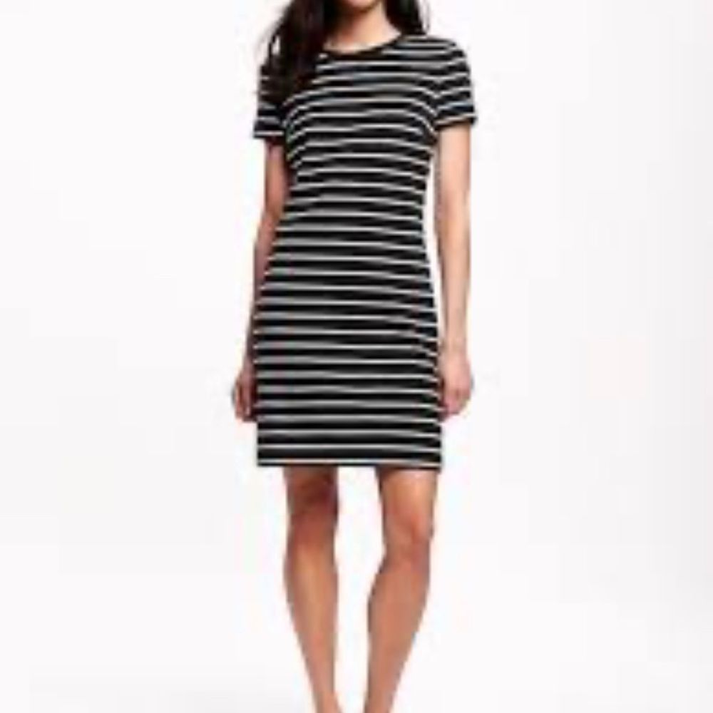 Old Navy Old Navy Black and White Sheath Mini Dress Size L / US 10 / IT 46 - 1 Thumbnail