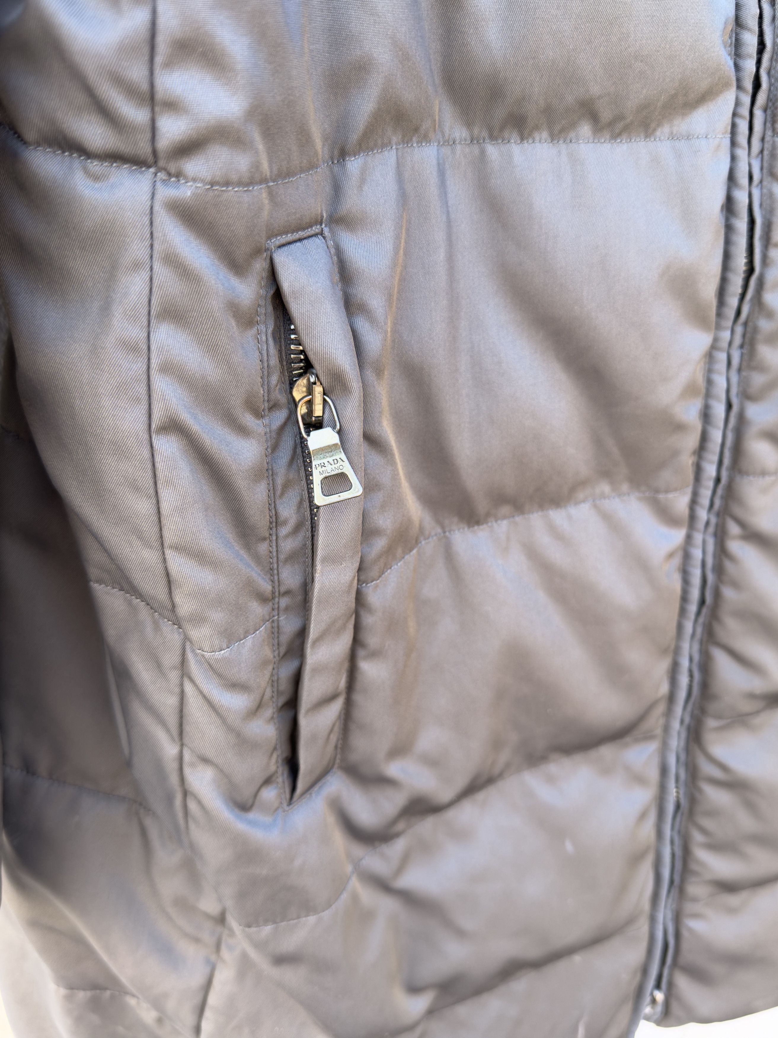 Prada 🔥 Prada puffer down jacket puffer size 46it Size L / US 10 / IT 46 - 5 Thumbnail