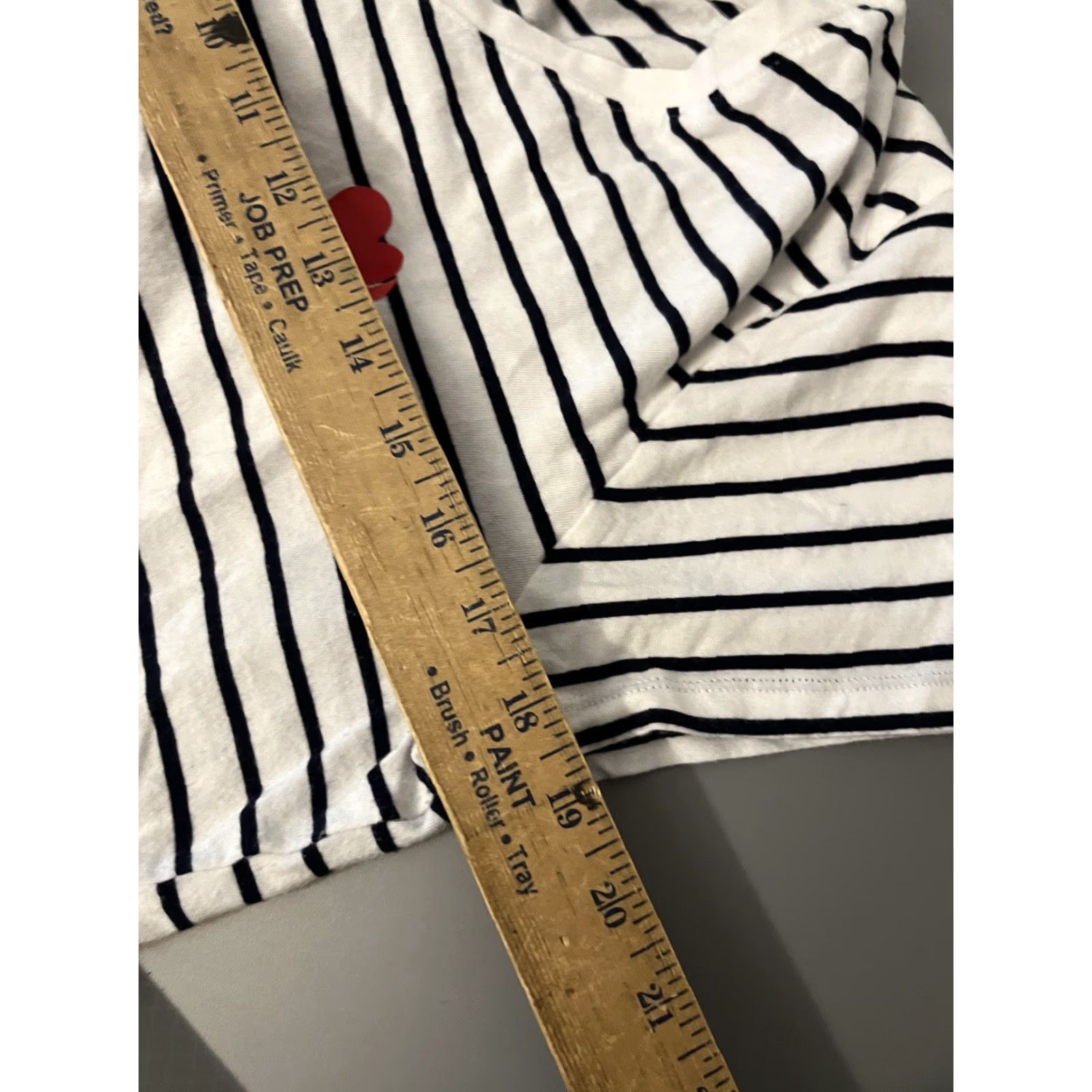 Gap VINTAGE Gap Women's T-Shirt White/Black Striped V-Neck Short Sleeve XL Top Size XL / US 12-14 / IT 48-50 - 6 Thumbnail