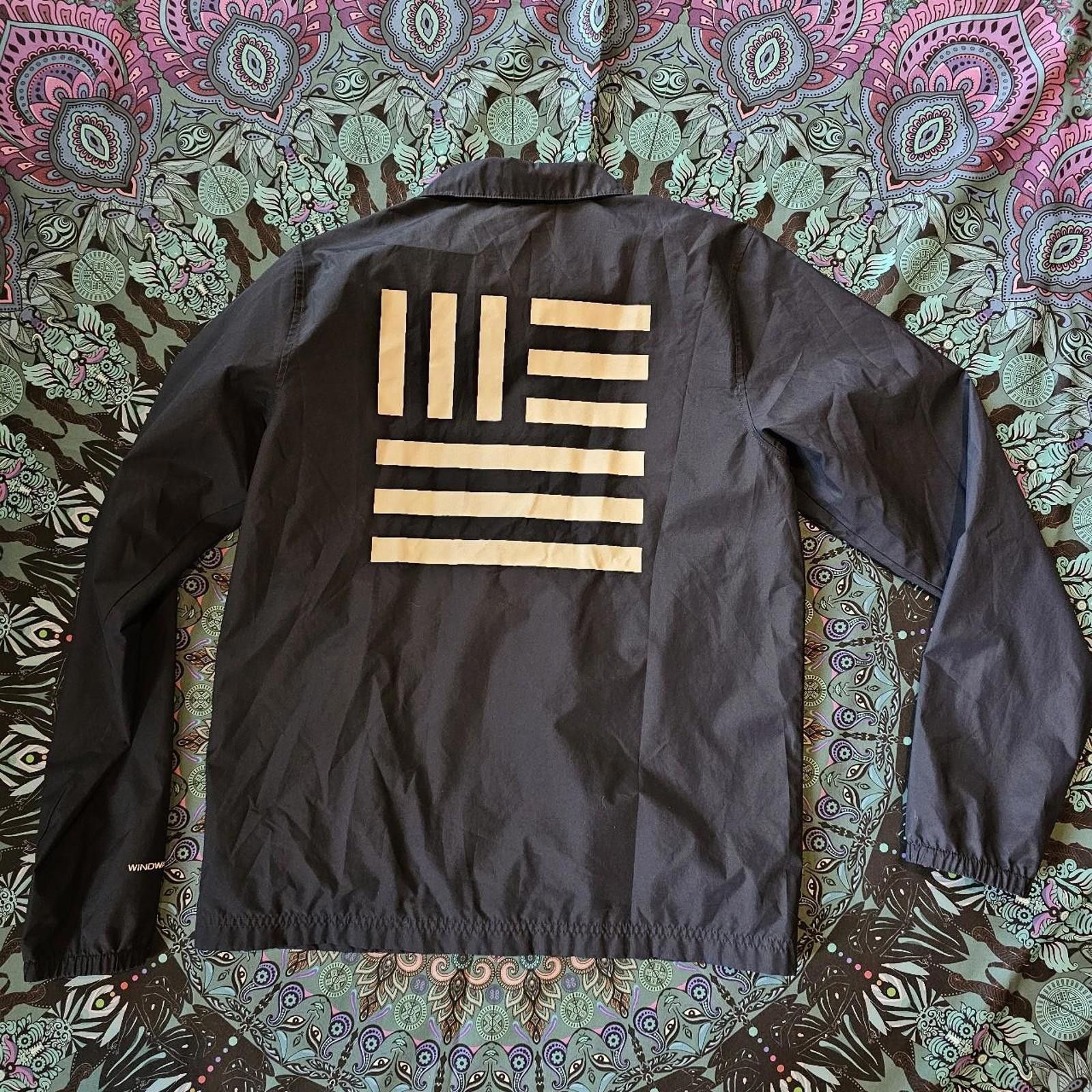 The North Face The North Face Men's White and Navy Jacket Size US S / EU 44-46 / 1 - 5 Thumbnail
