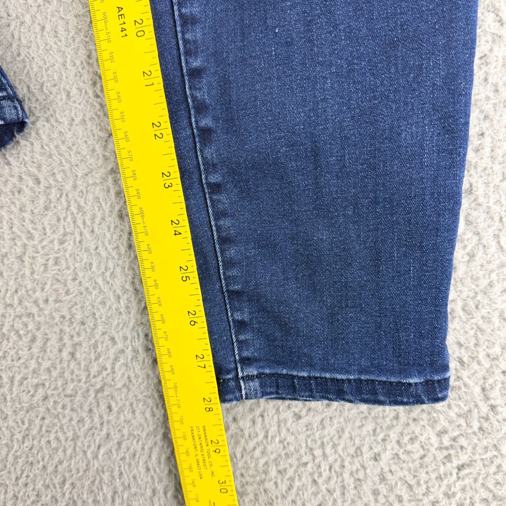 Vineyard Vines Vineyard Vines Jeans Women Size 12 Blue Denim Skinny Leg Casual Mid-Rise Stretch Jeans Ladies Regular XS? Size 34" / US 12 / IT 48 - 7 Thumbnail