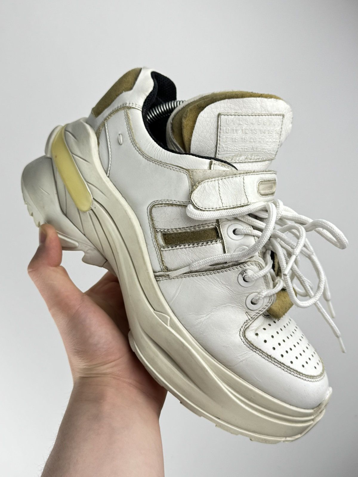 Maison Margiela Maison Margiela Low Top Retro Fit Platform Leather Sneakers Size US 8 / EU 41 - 2 Thumbnail