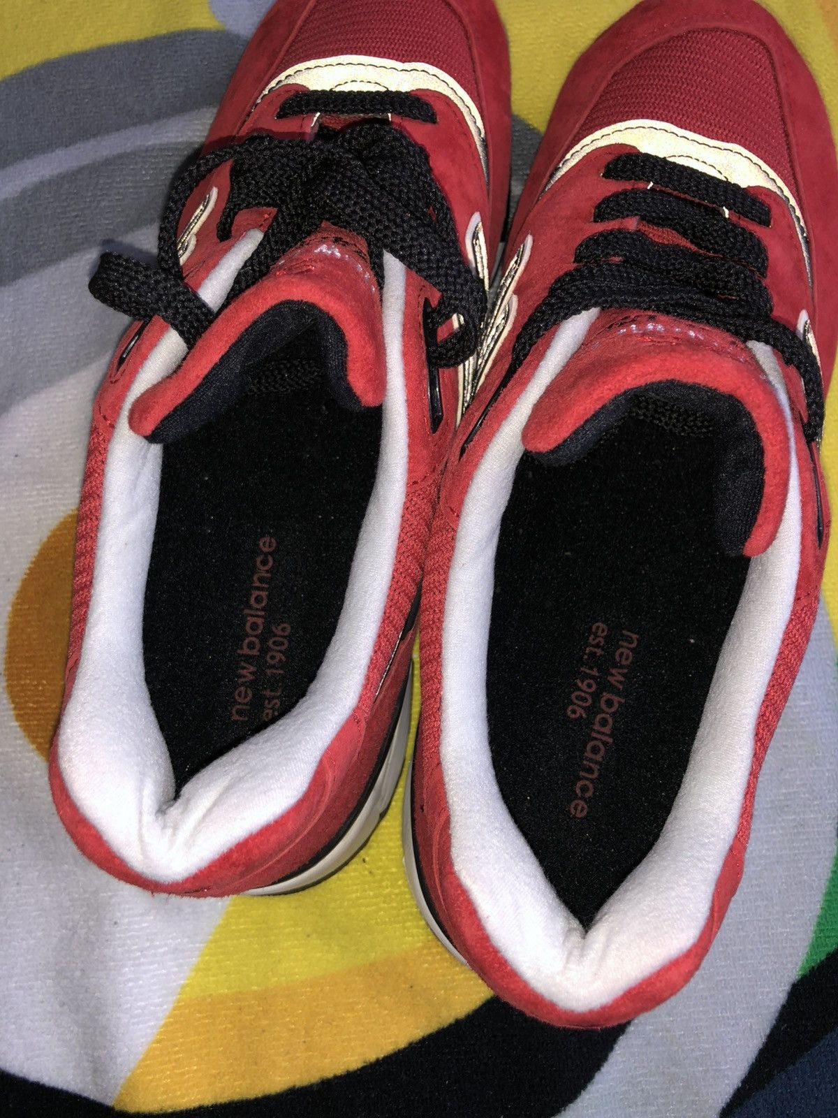 New Balance 8.5 New Balance 998 American Rebel White Red suede reflectiv Size US 8.5 / EU 41-42 - 12 Thumbnail