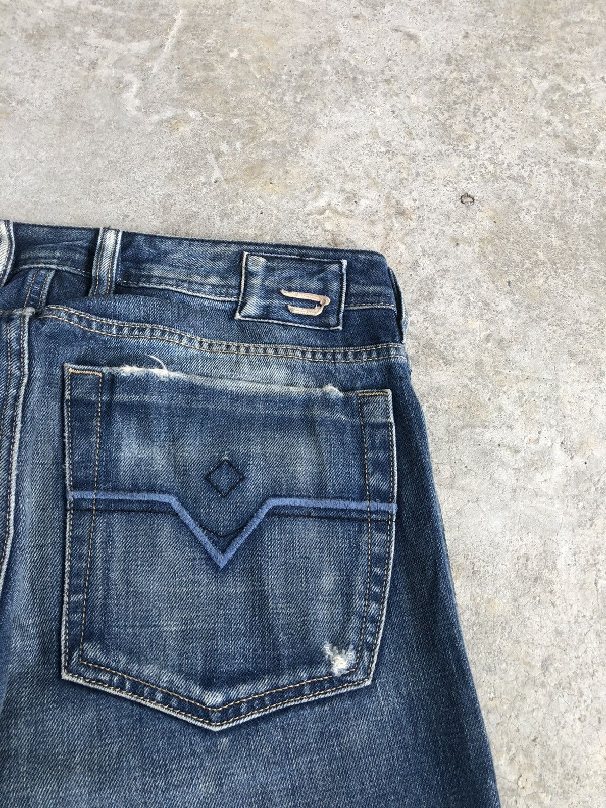 If Six Was Nine Japanese Diesel Flared Jeans Distressed Denim Size US 31 - 17 Thumbnail