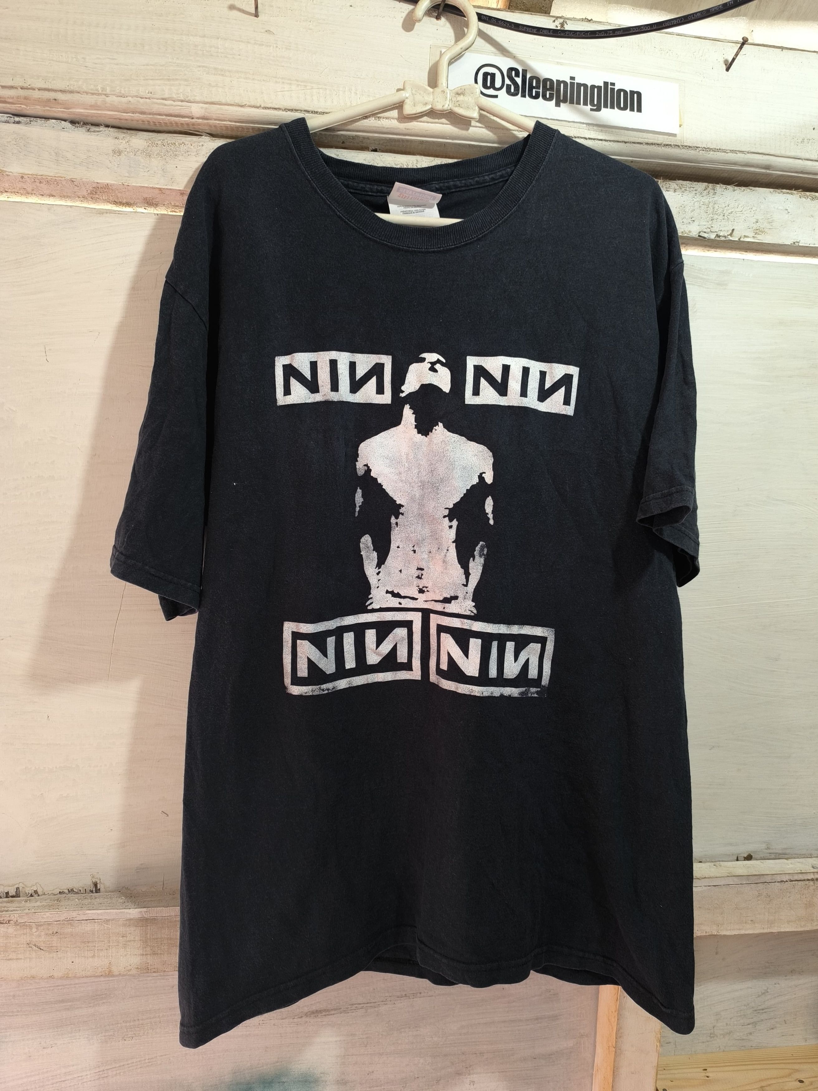 Band Tees Nine Inch Nails Size US L / EU 52-54 / 3 - 1 Thumbnail