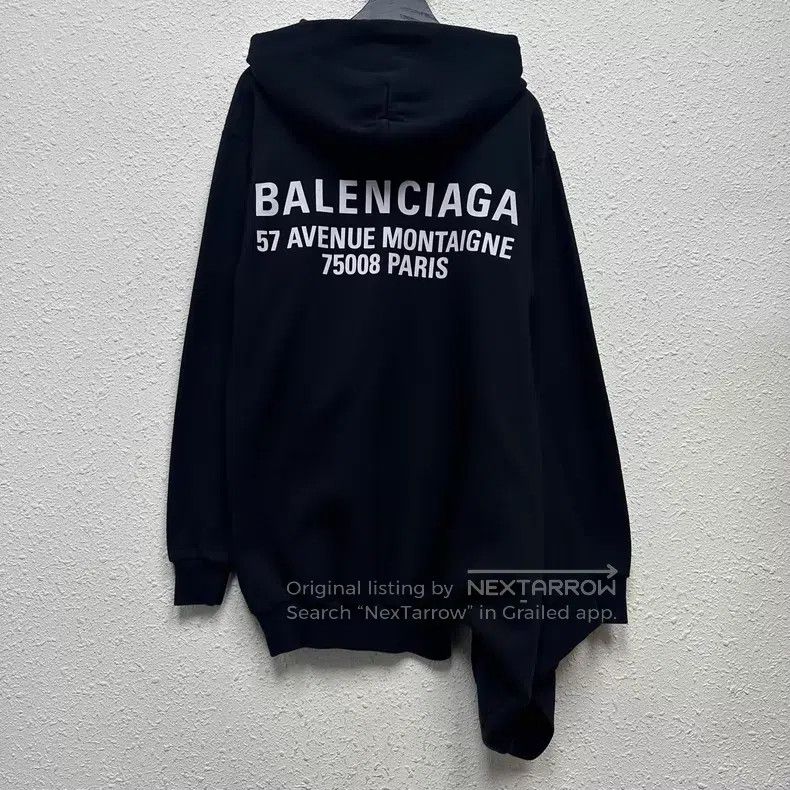 Balenciaga Balenciaga Fake Two-Piece Hood Size US S / EU 44-46 / 1 - 2 Thumbnail