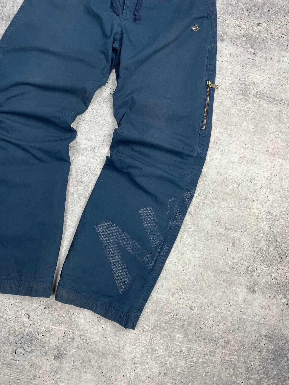 Nike × Vintage Vintage Nike Y2K Style Big Logo Swoosh Drill Nylon Pants Size US 32 / EU 48 - 4 Thumbnail