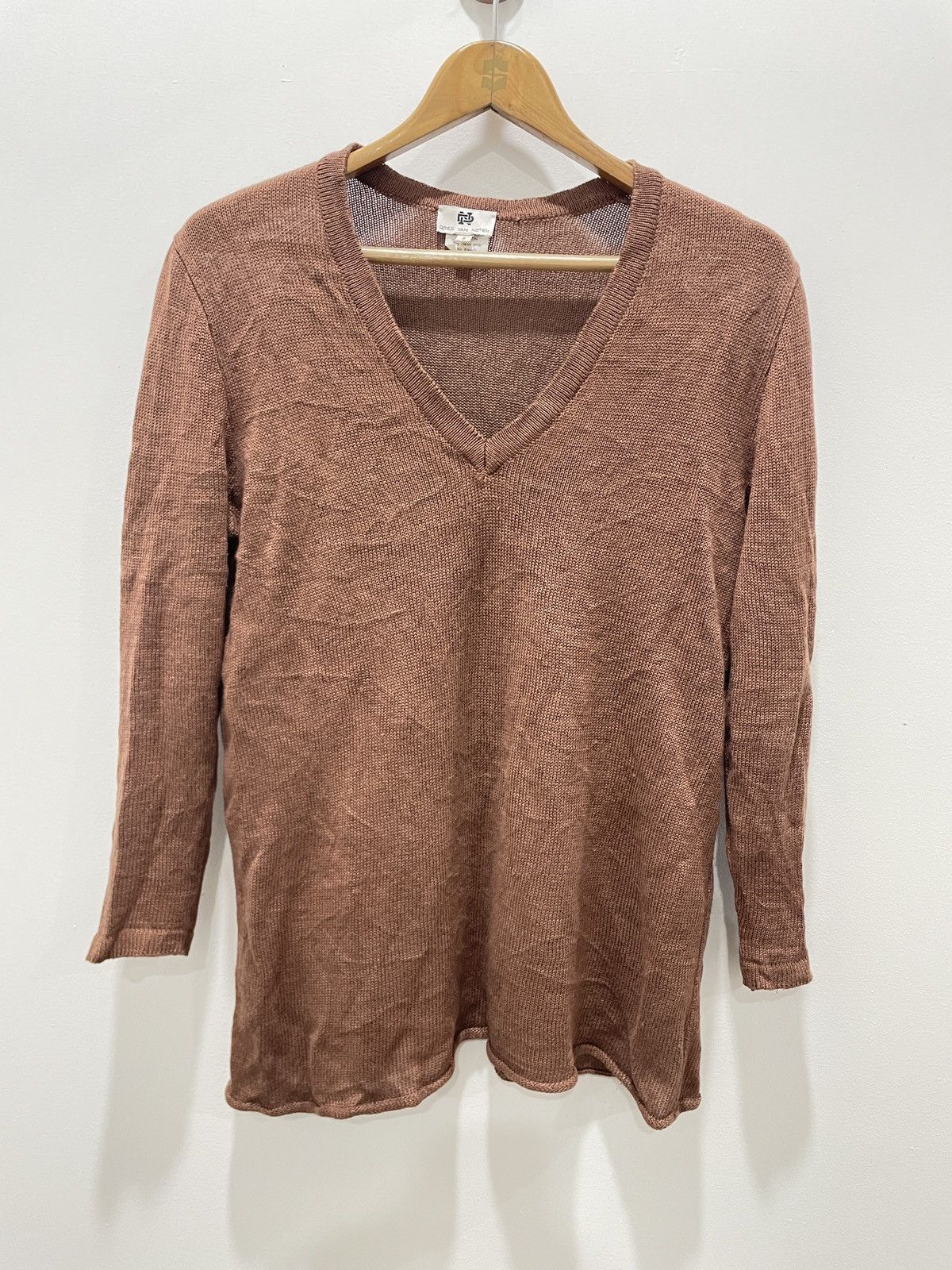 Dries Van Noten DRIES VAN NOTEN V NECK KNIT TOP Size US S / EU 44-46 / 1 - 4 Thumbnail
