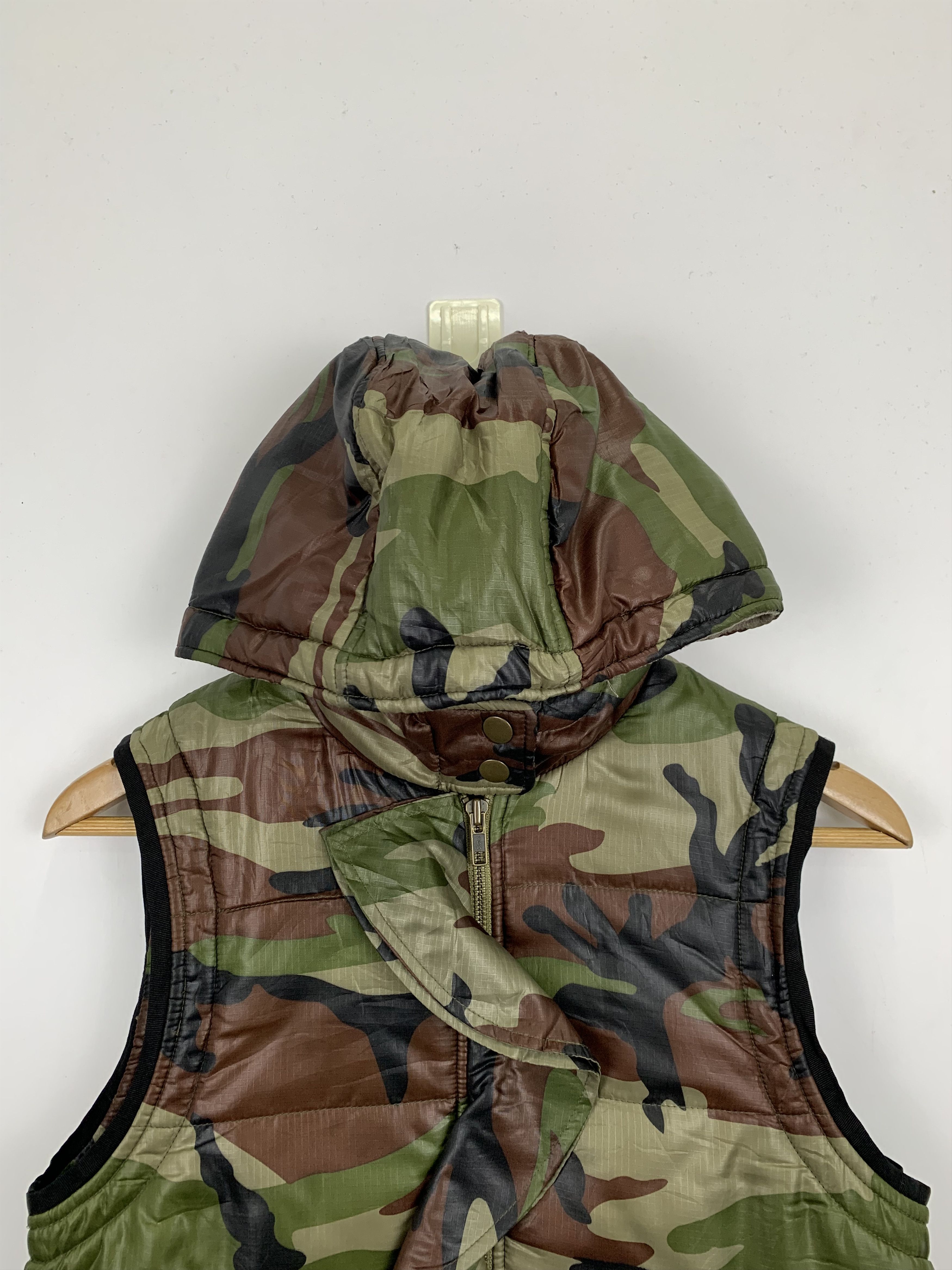 Vintage Vintage Catherine Harnel Camo Hoodie Fishing Vest J1026 Size US M / EU 48-50 / 2 - 2 Thumbnail