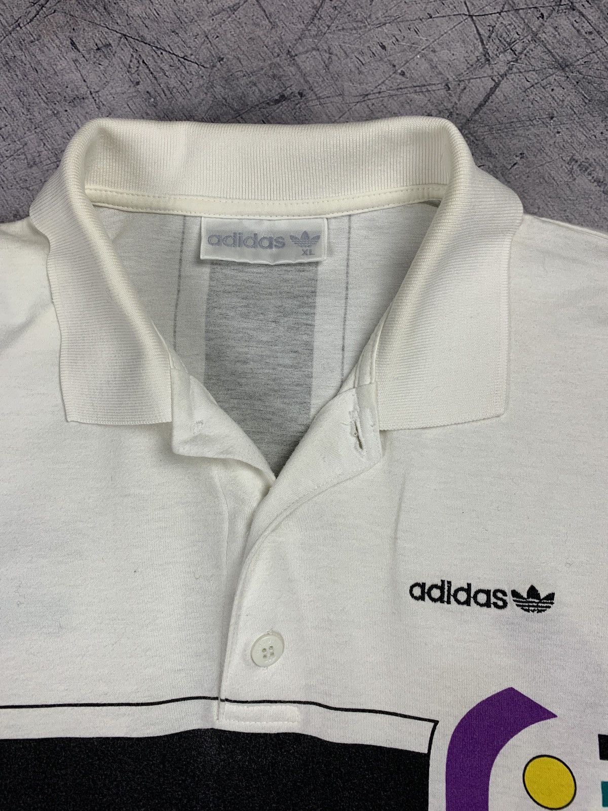 Adidas Vintage Adidas Art Print Polo embroidered logo 90s Size US XL / EU 56 / 4 - 7 Thumbnail
