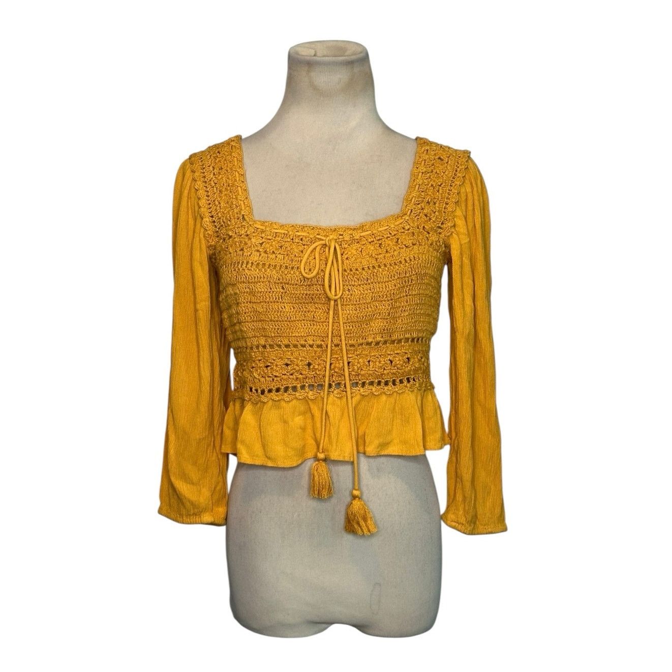 American Eagle Outfitters American Eagle mustard yellow crochet boho blouse size XS Size XS / US 0-2 / IT 36-38 - 1 Thumbnail