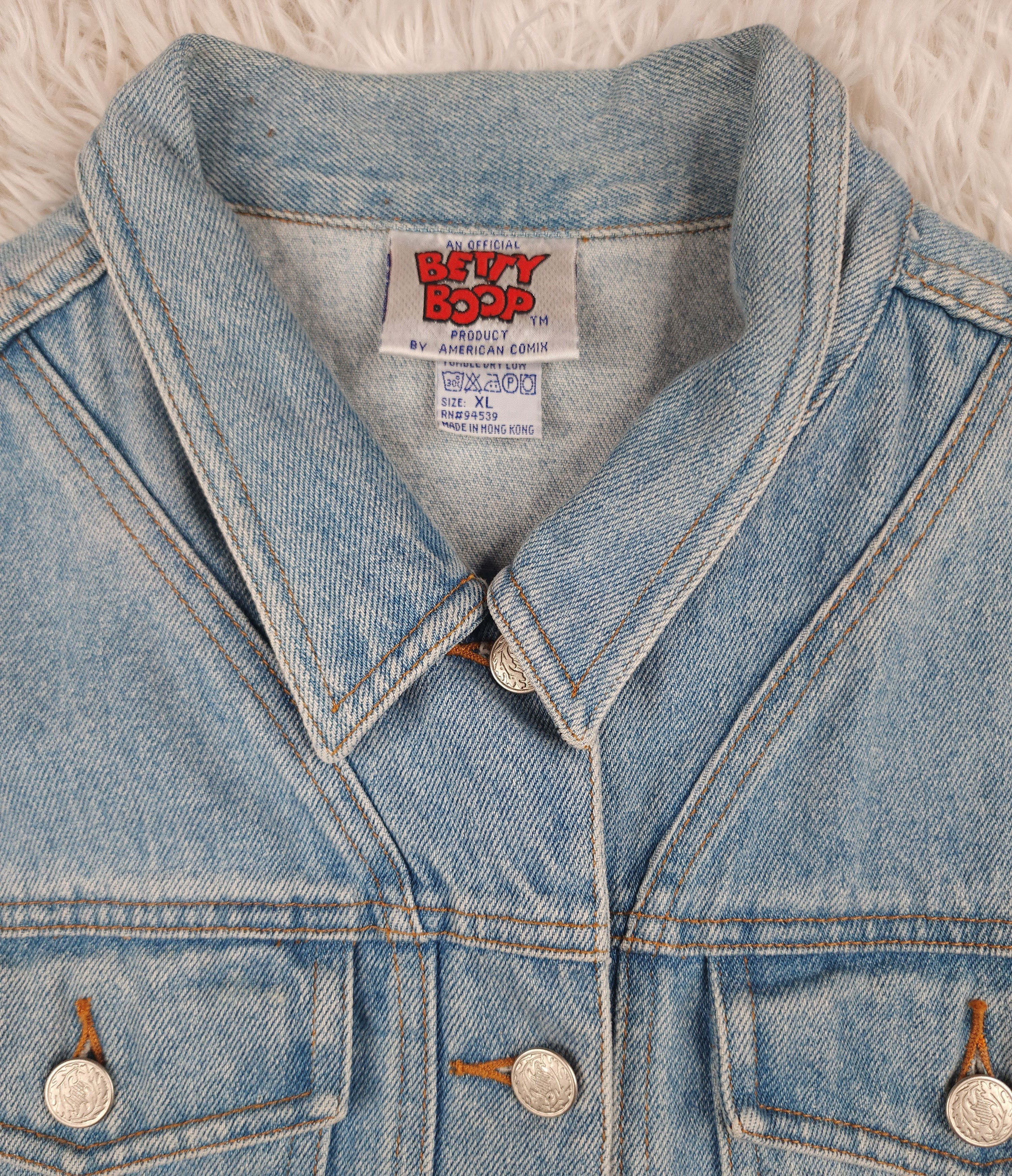 Other Vintage Betty Boop denim woman vest Size XL Size XL / US 12-14 / IT 48-50 - 2 Thumbnail
