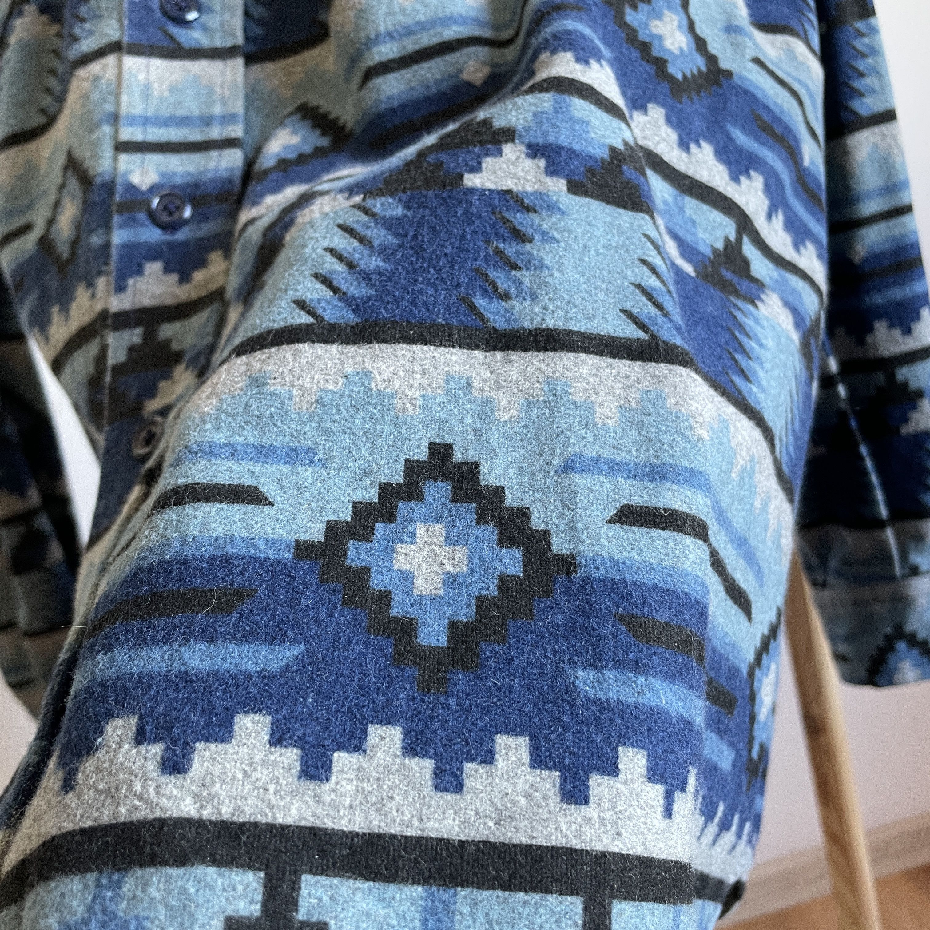 Flannel Cone Mills Vintage Aztec Native Pattern Heavy Flannel Shirt Size US XXL / EU 58 / 5 - 6 Thumbnail