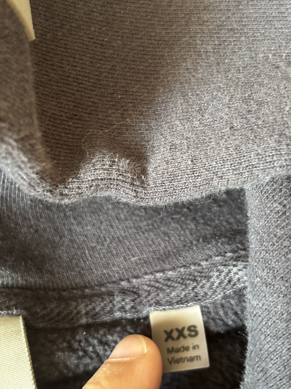Designer × Fear of God ESSENTIALS FEAR OF GOD WASHED BLACK HOODIE Size US XXS / EU 40 - 3 Thumbnail