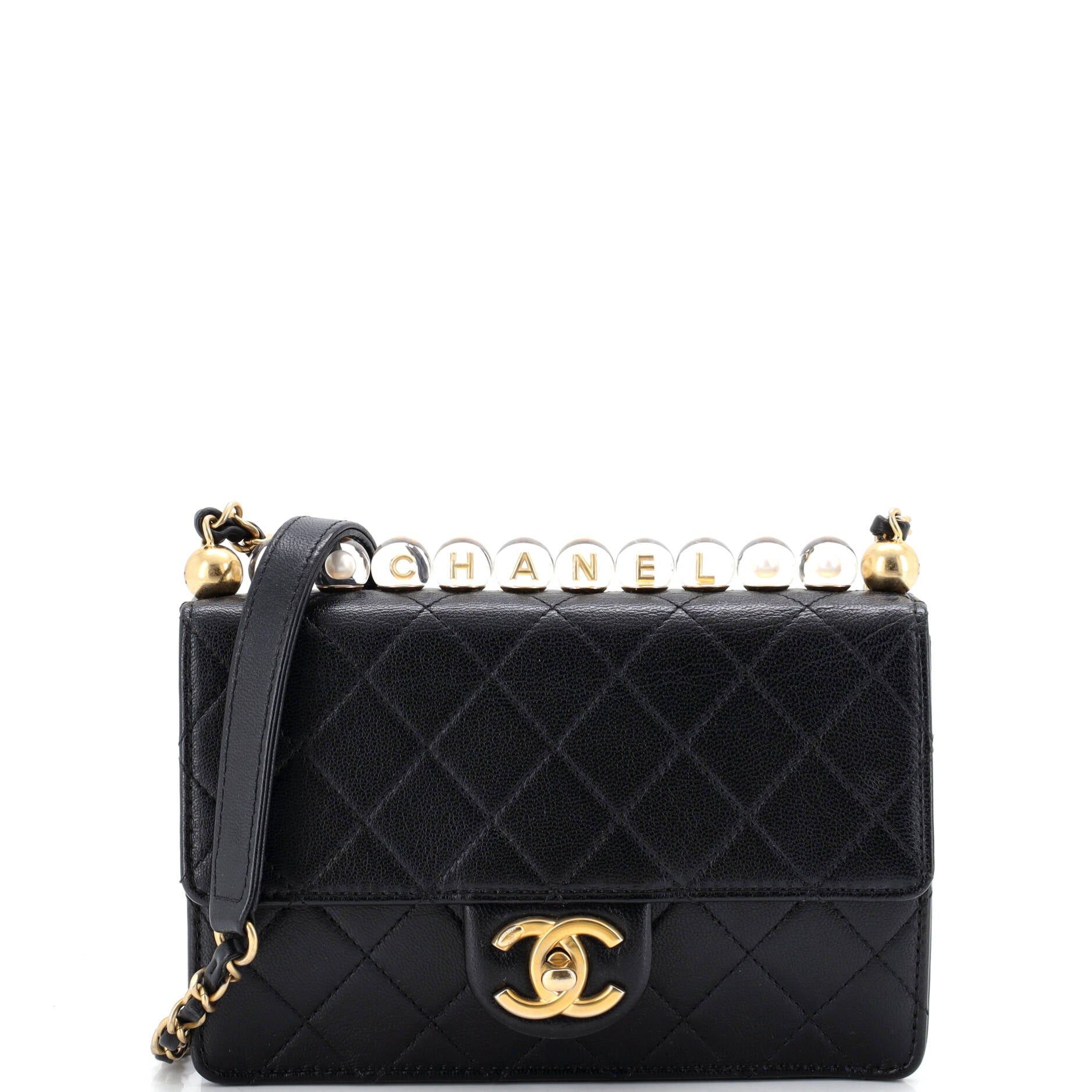 Chanel Chic Pearls Flap Bag Size ONE SIZE - 1 Thumbnail