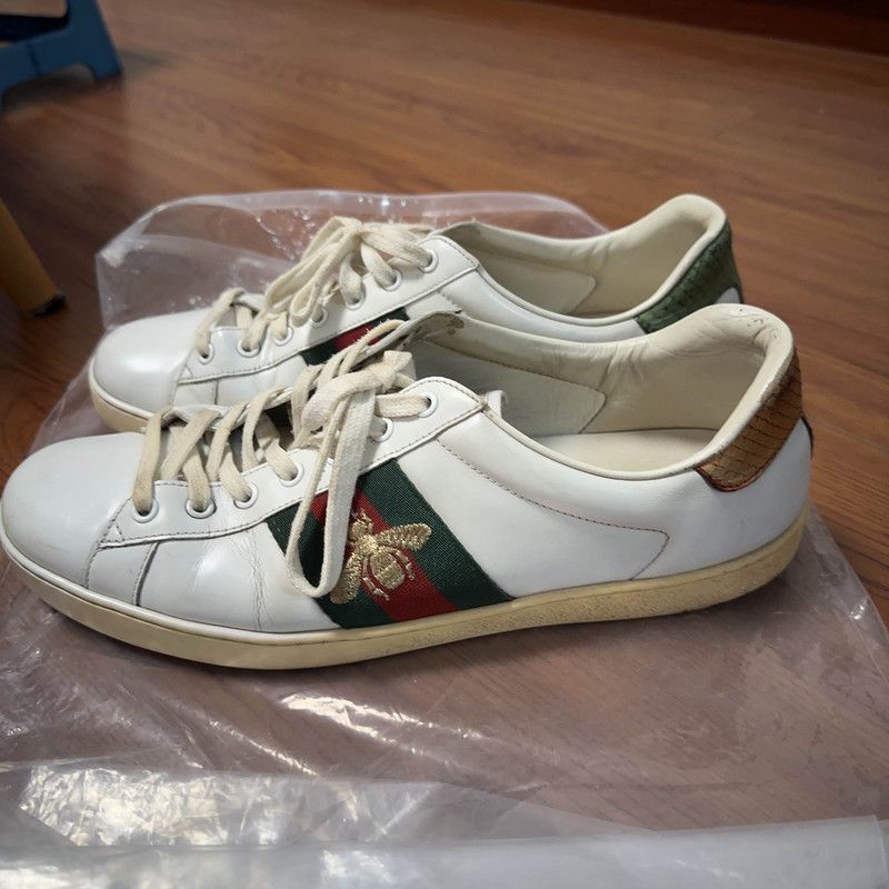 Gucci Ace Leather Sneakers in White and Green 0079