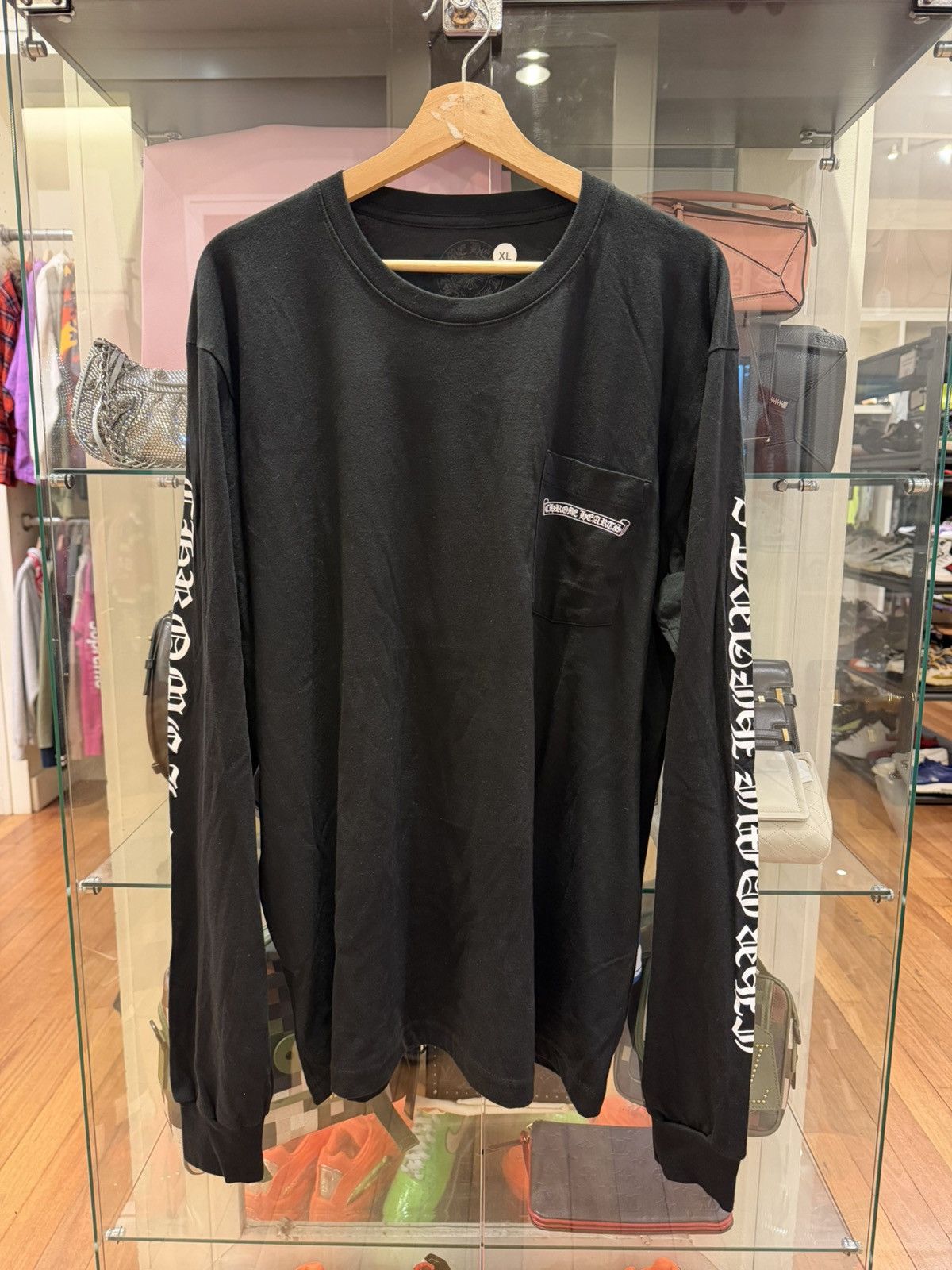 Chrome Hearts Chrome Hearts Scroll Logo LS Shirt Size US XL / EU 56 / 4 - 1 Thumbnail
