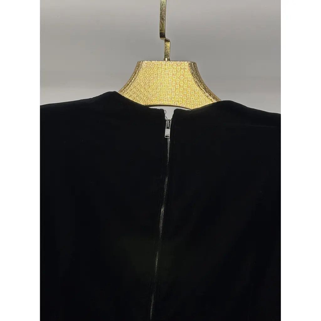 Saint Laurent Paris Saint Laurent Black Velvet Cropped Jacket Size M / US 6-8 / IT 42-44 - 7 Thumbnail