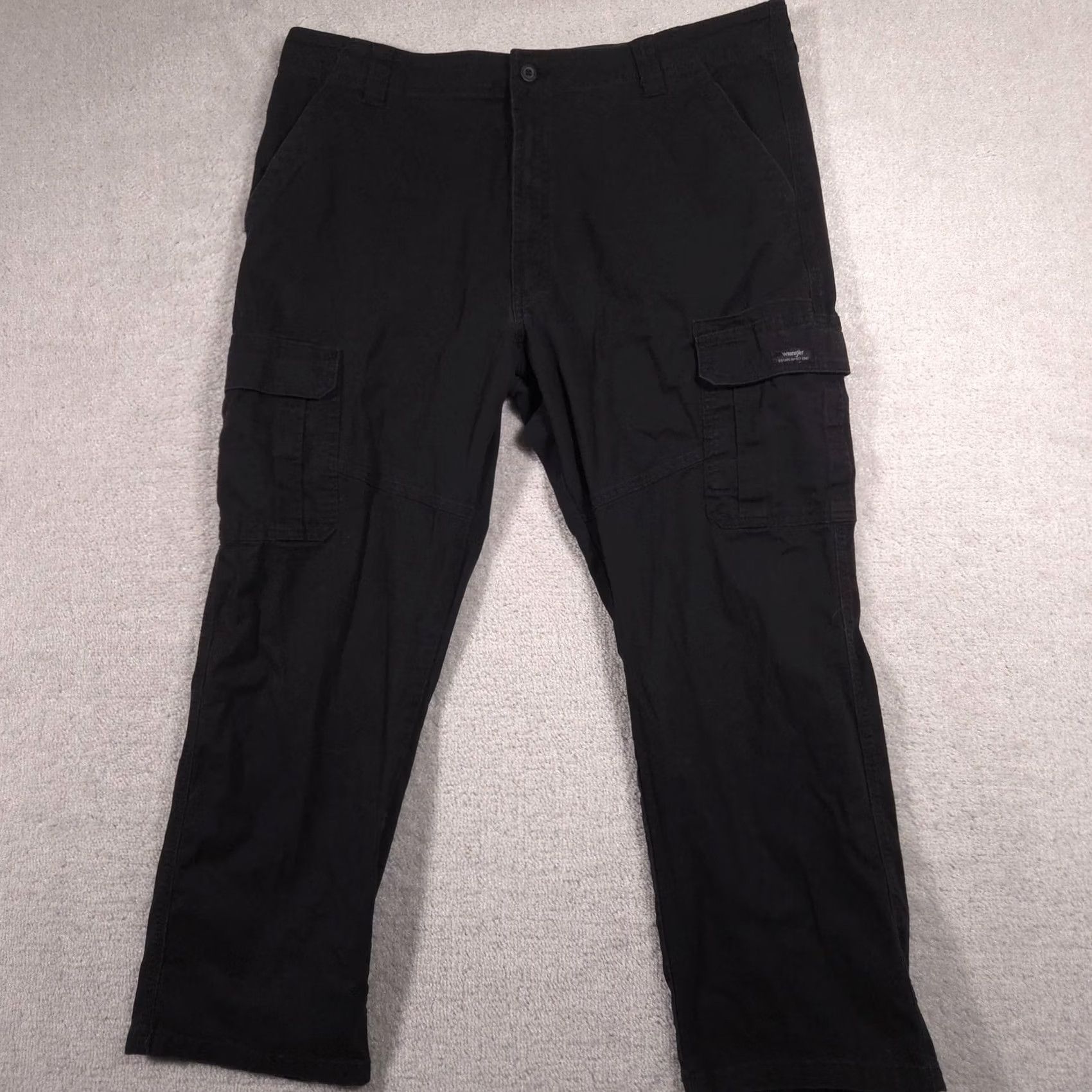 Wrangler Wrangler Cargo Pants Mens 40x28.5l Back Relaxed Fit Cotton Utility Pockets Size US 40 / EU 56 - 2 Thumbnail