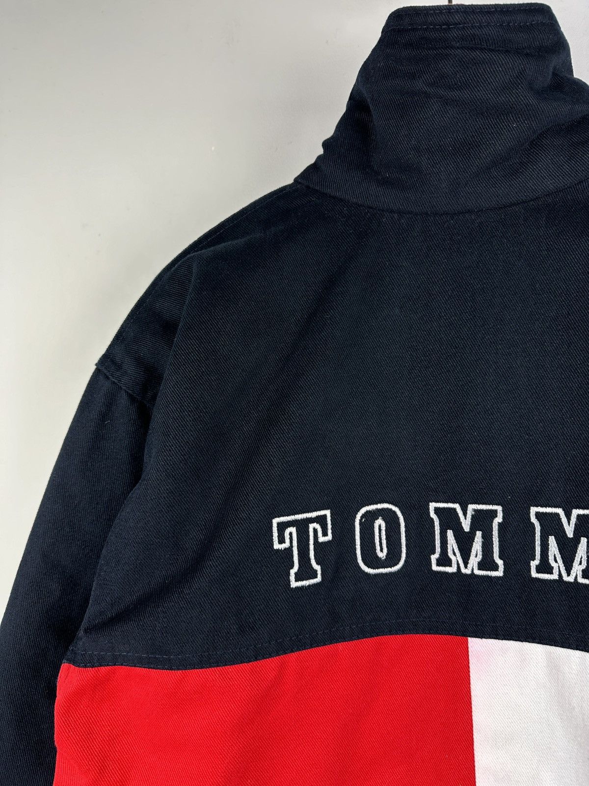 Tommy Hilfiger × Vintage Vintage 90’s Tommy Hilfiger Big Embroidered Logo Jacket Size US XS / EU 42 / 0 - 2 Thumbnail