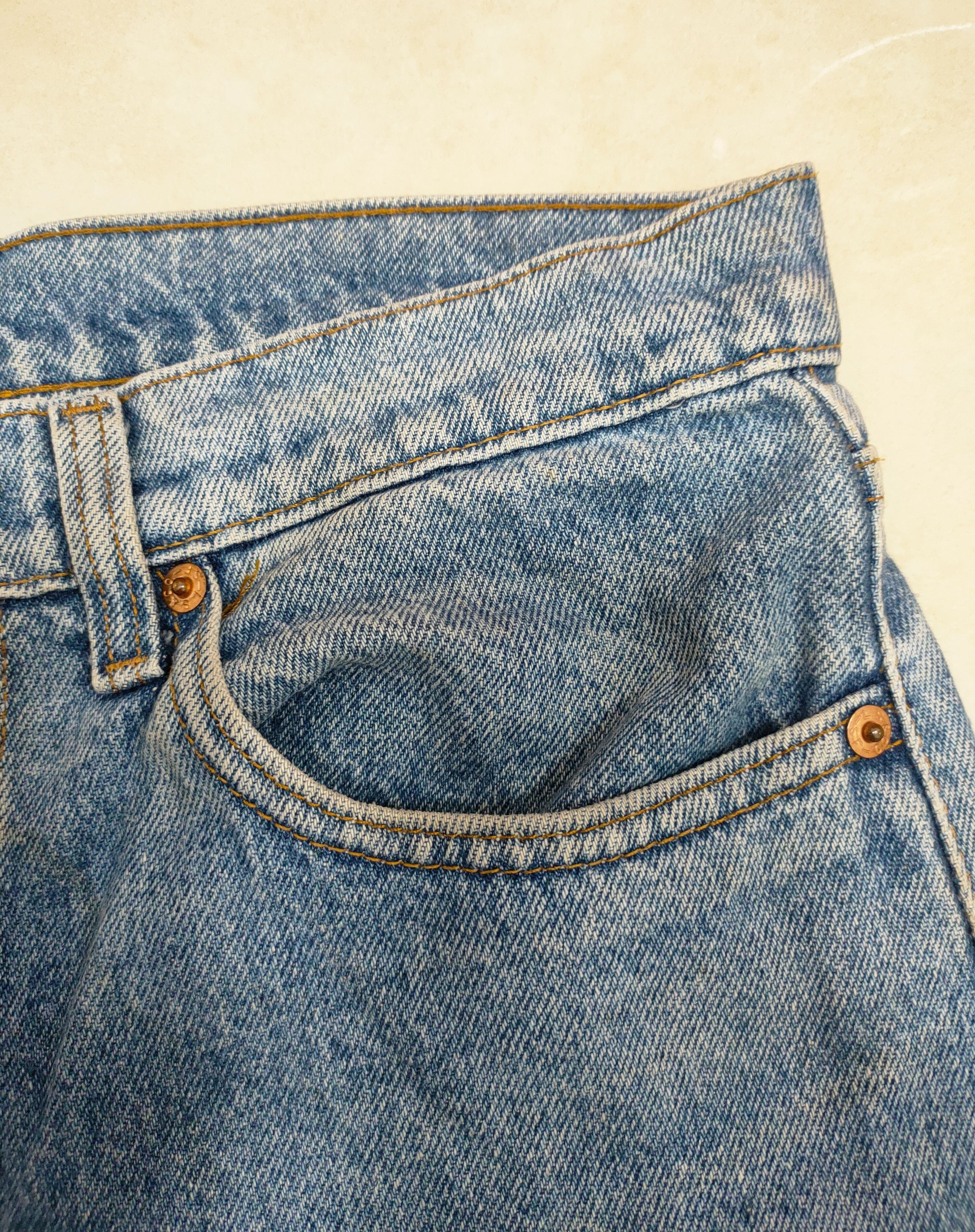 Levi's 💥Vintage 90's Levis Clothing💥 Size US 31 - 12 Thumbnail