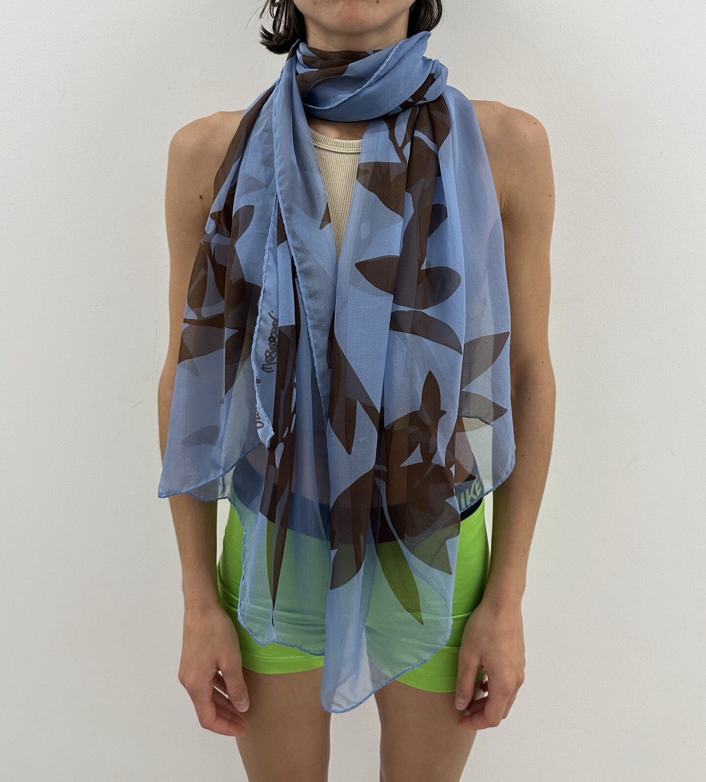 Vivienne Westwood Vivienne Westwood Silk Scarf Floral Print Womens 168x64 cm Size ONE SIZE - 1 Thumbnail