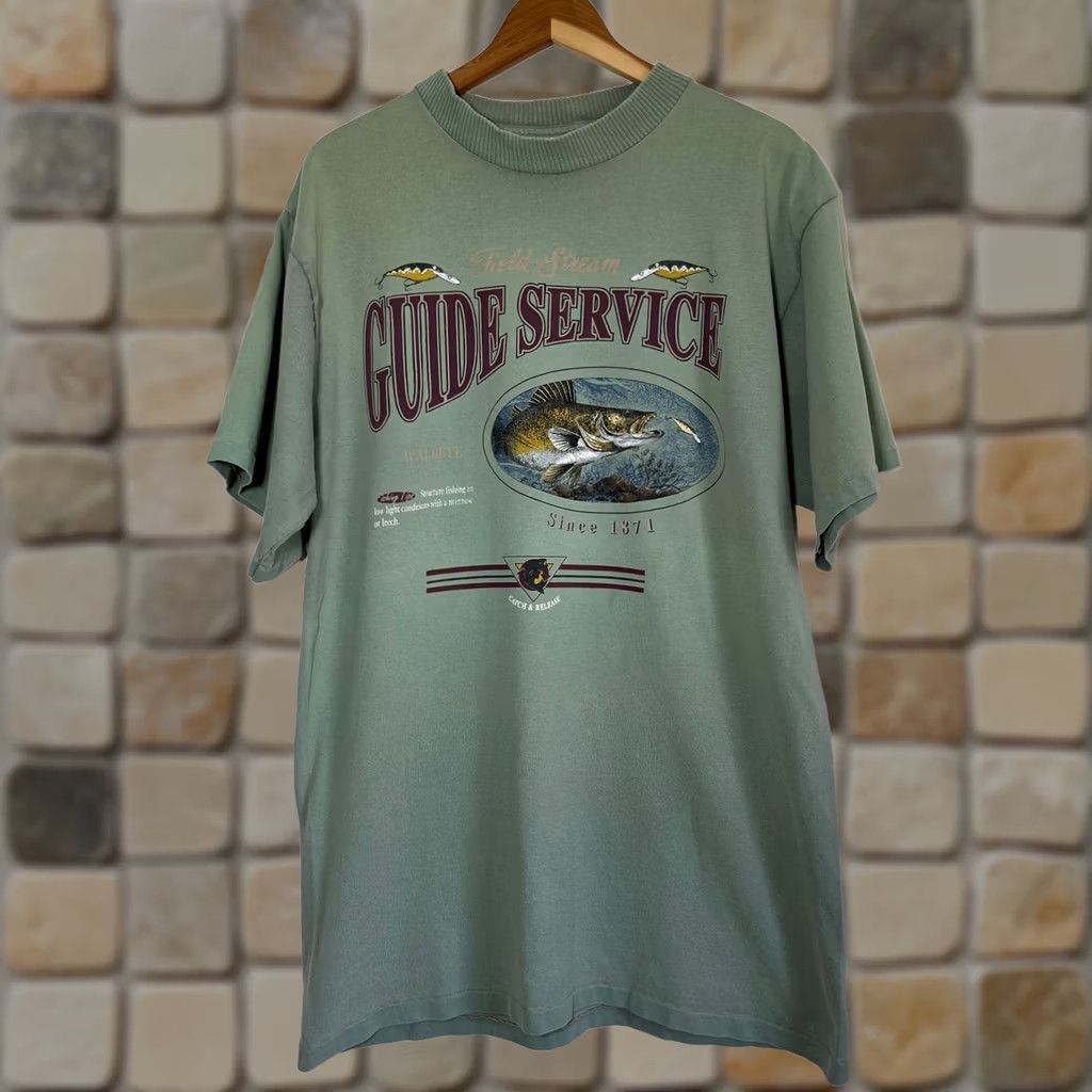 Vintage VINTAGE Field & Stream T-Shirt Mens 90s Fishing Green Size L Made in USA Size US L / EU 52-54 / 3 - 1 Thumbnail