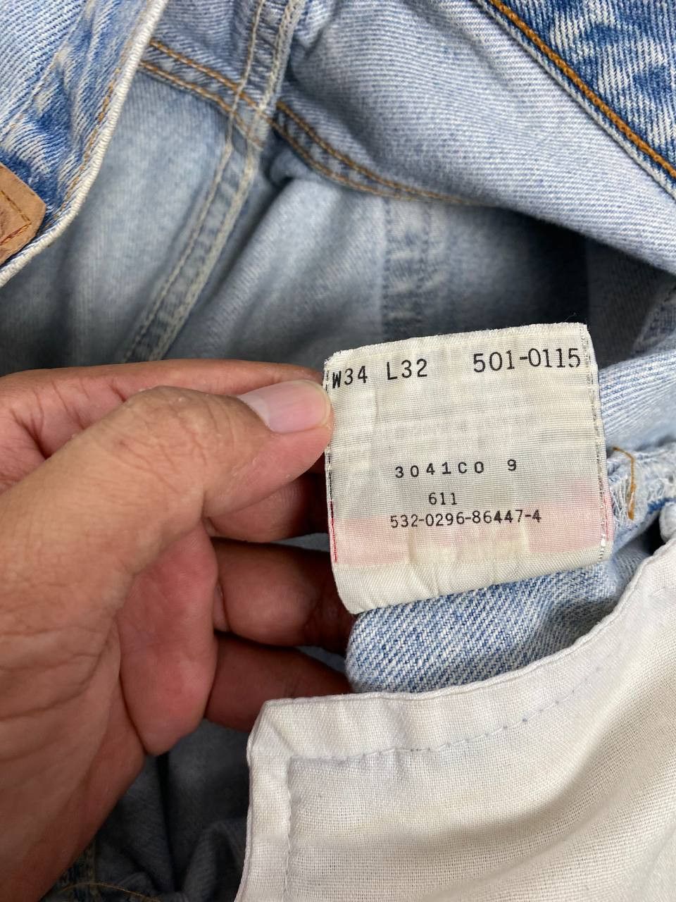 Levi's vintage levis 501 distressed denim Size US 35 - 19 Thumbnail