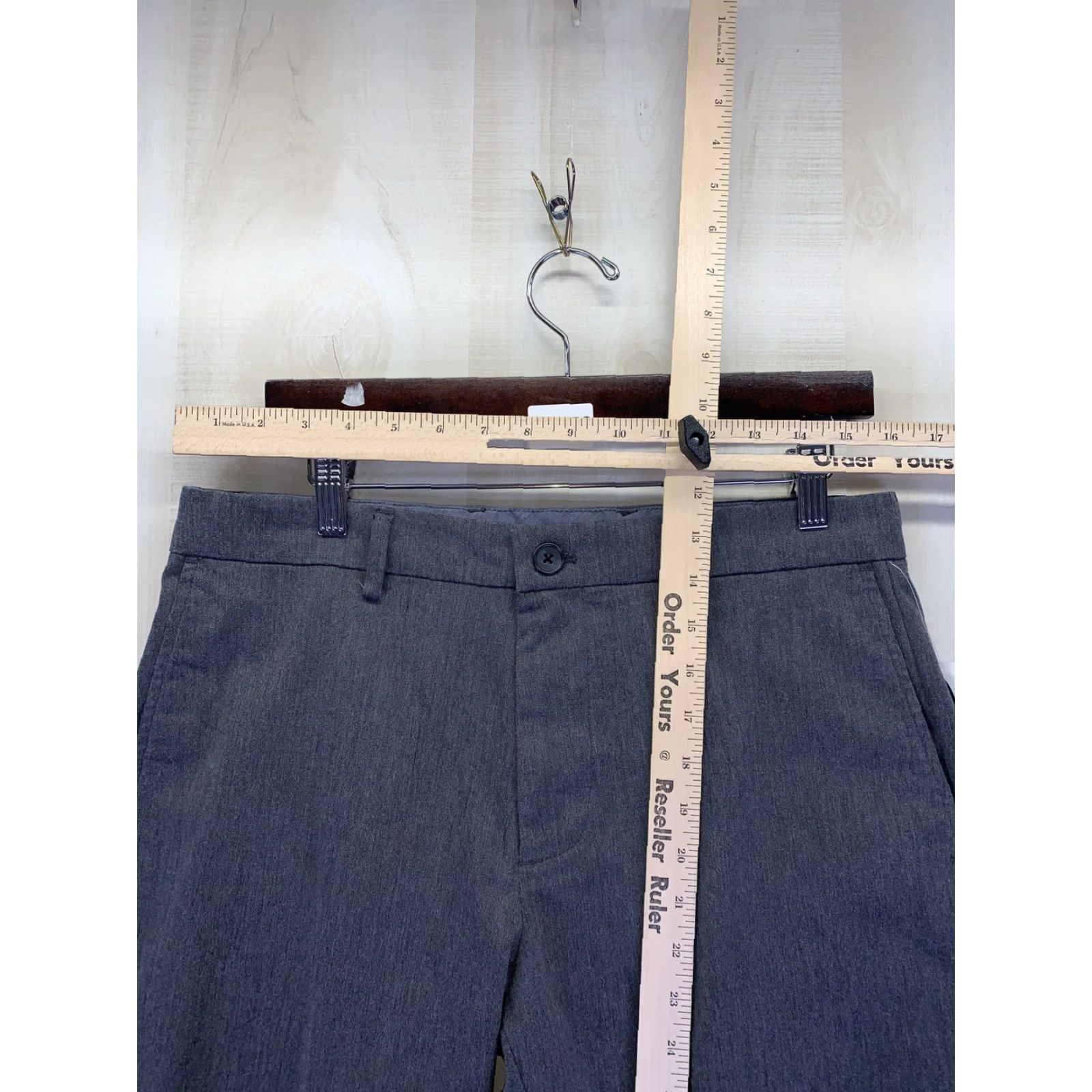 Old Navy Old Navy Men's Gray Ultimate Loose Built In Flex Trouser Pants 32x30 NWT-11070 Size US 32 / EU 48 - 2 Thumbnail