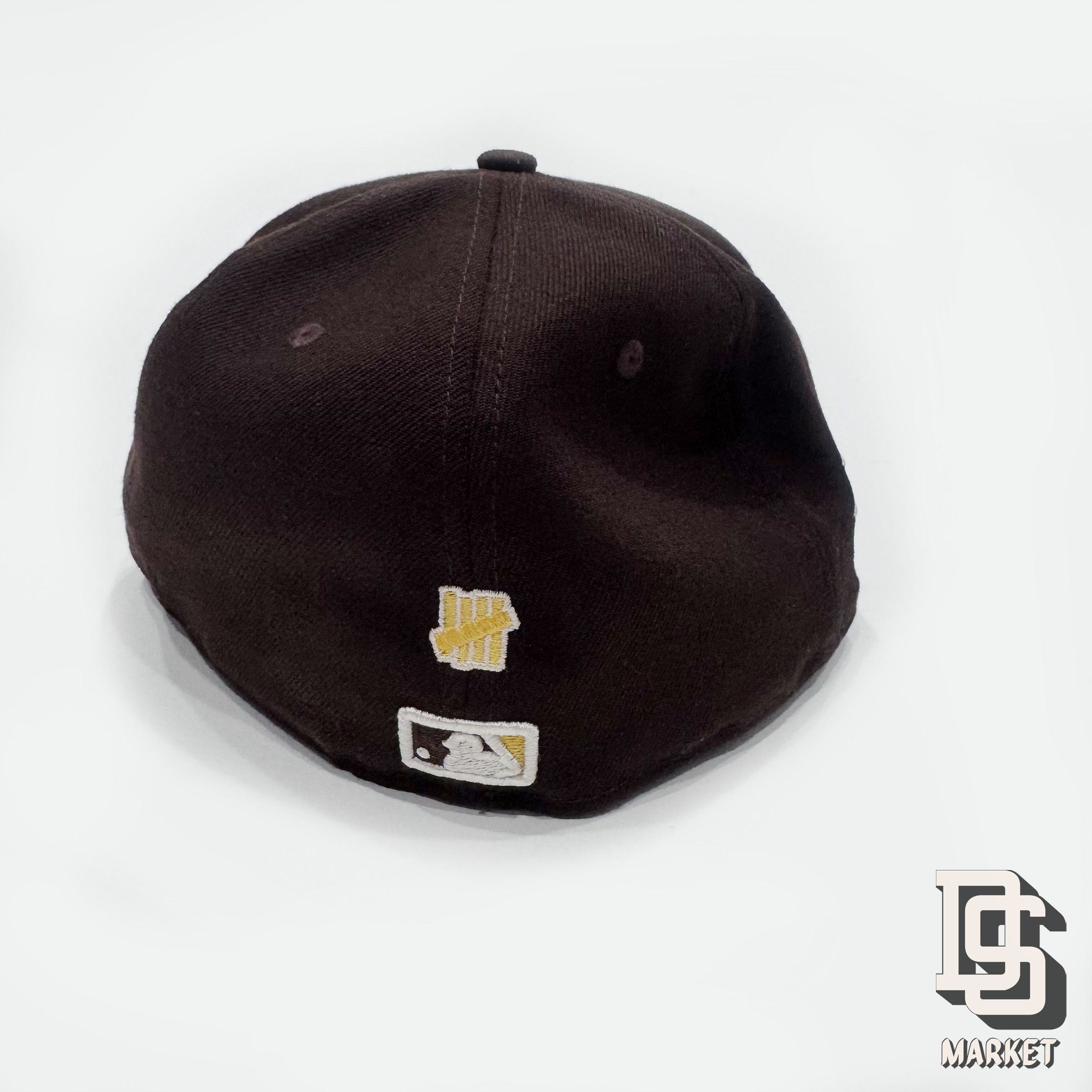 New Era × Undefeated RARE UNDEFEATED SAN DIEGO PADRES NEW ERA HAT CAP 7 1/4 Size ONE SIZE - 3 Thumbnail