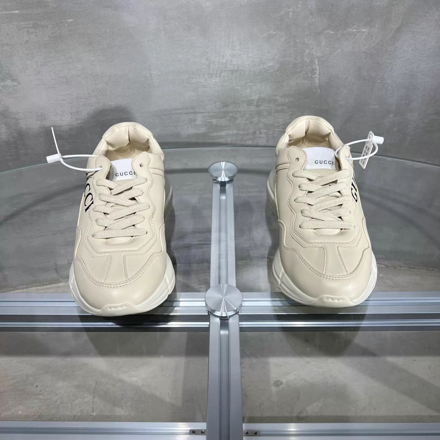 Gucci GUCCI Moon Cat dad shoe New OG Box Accs EUR 35.5 Size US 5 / IT 35 - 1 Thumbnail