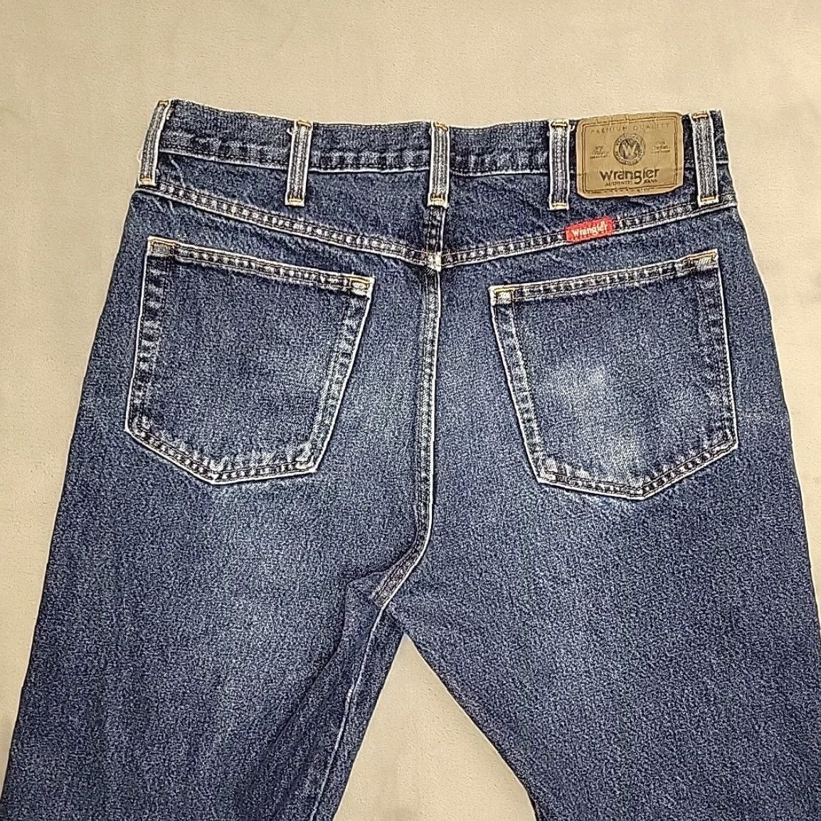 Wrangler VTG Wrangler Jeans Men 34x32 Whiskered Faded Cowboy Western USA Denim Cotton 5-Pocket Design Medium Blue Mens Size US 34 / EU 50 - 6 Thumbnail