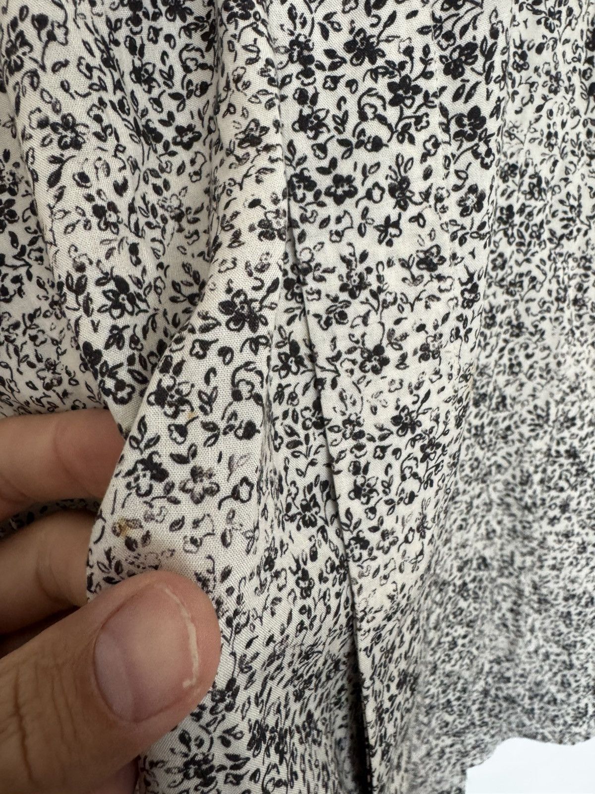 Saint Laurent Paris Floral viscose shirt Size US S / EU 44-46 / 1 - 5 Thumbnail