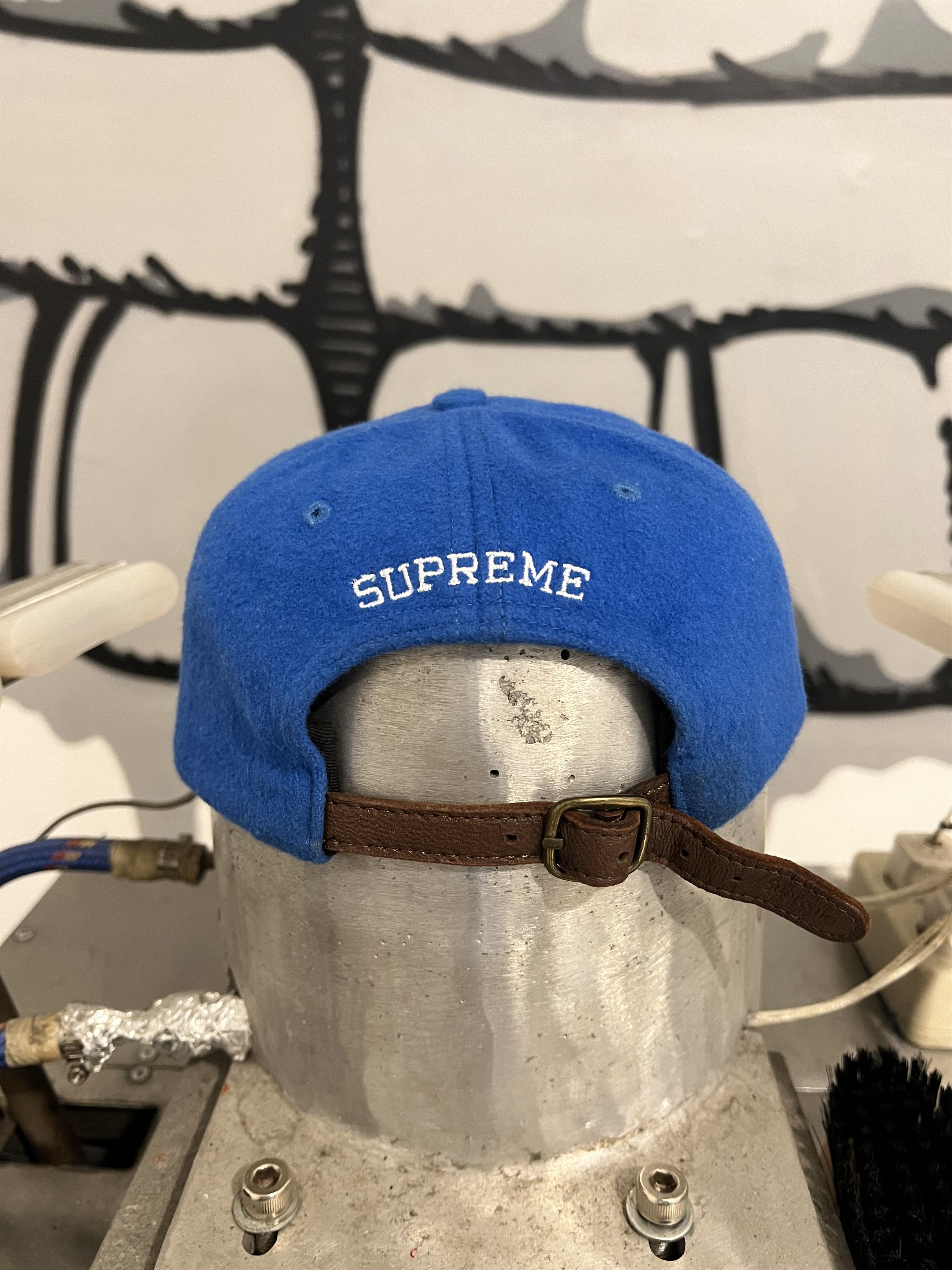 Loro Piana × Supreme Supreme "S" Logo Leather Strap Wool Cap Hats Size ONE SIZE - 2 Thumbnail