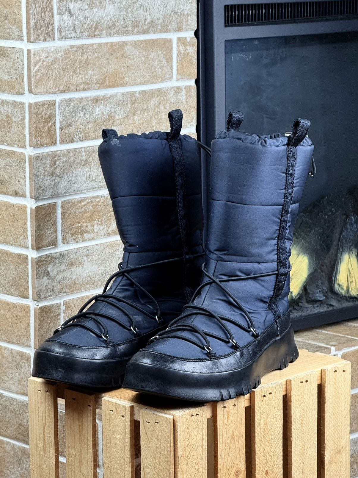 Prada Prada Black Nylon Snow Boots Size US9 EU42 Size US 9 / EU 42 - 2 Thumbnail