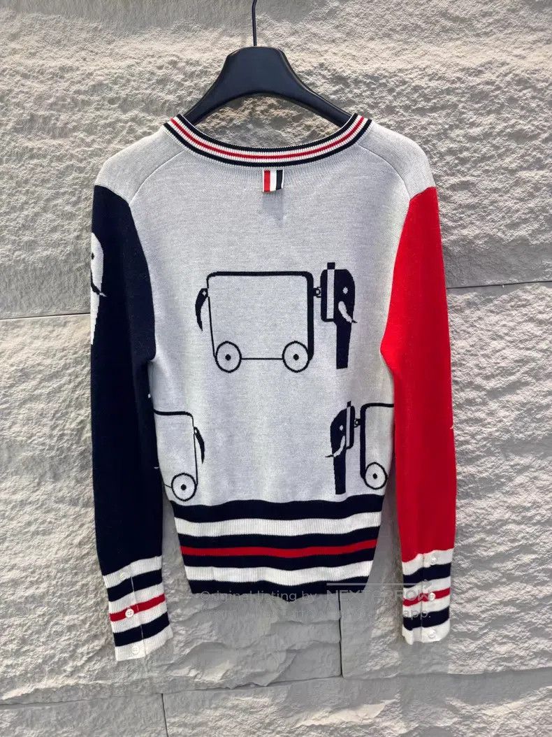 Thom Browne Thom Browne Wool V-neck Knit Sweater Size US L / EU 52-54 / 3 - 4 Thumbnail