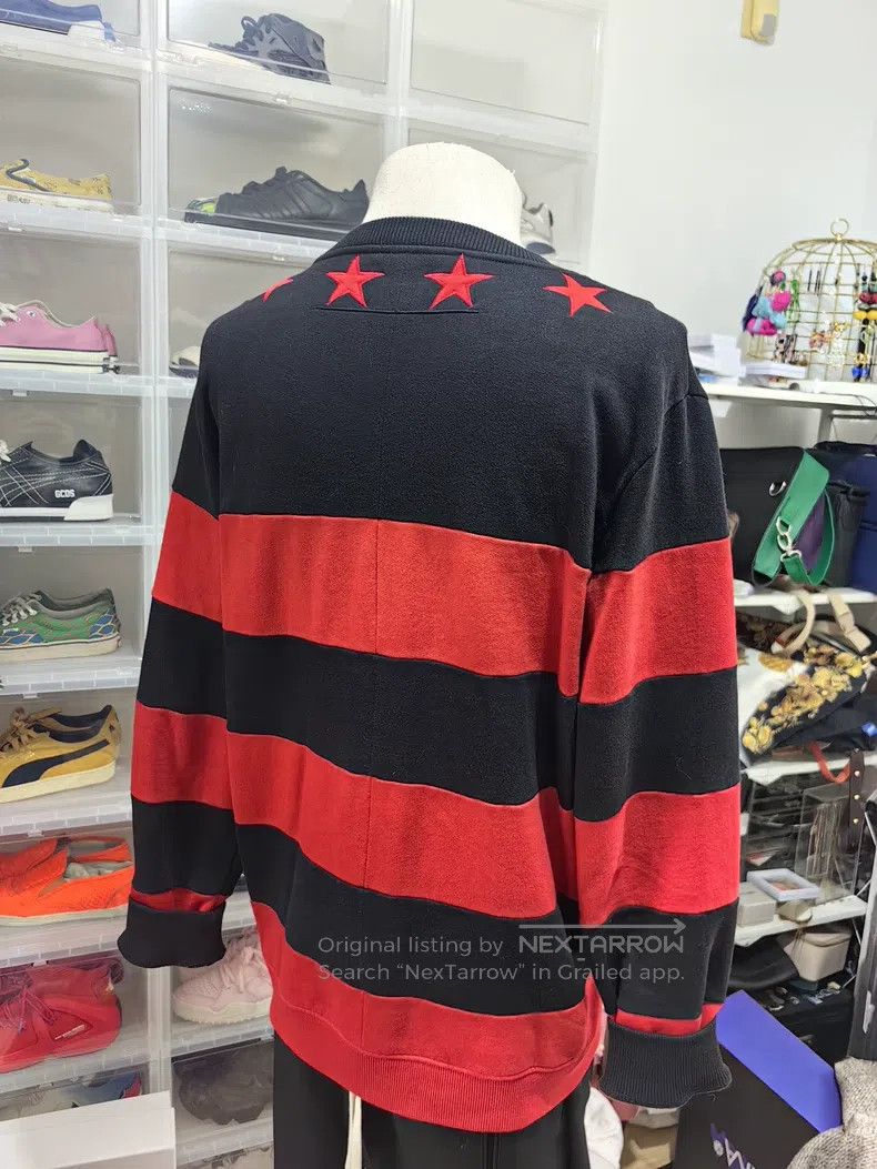 Givenchy Givenchy Classic Black and Red Five-Star Sweatshirt Size US M / EU 48-50 / 2 - 5 Thumbnail