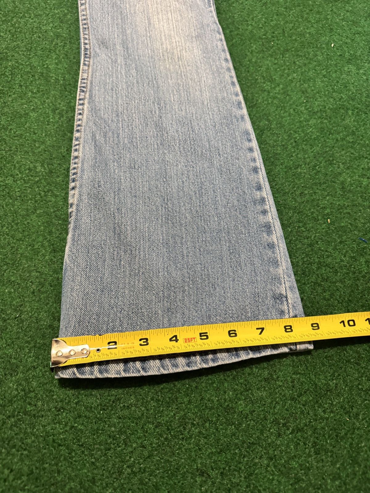 Levi's Vintage Clothing Vintage Levi’s 518 Super Low Rise Bootcut Flare 30x30 Jeans Size 30" / US 8 / IT 44 - 9 Thumbnail