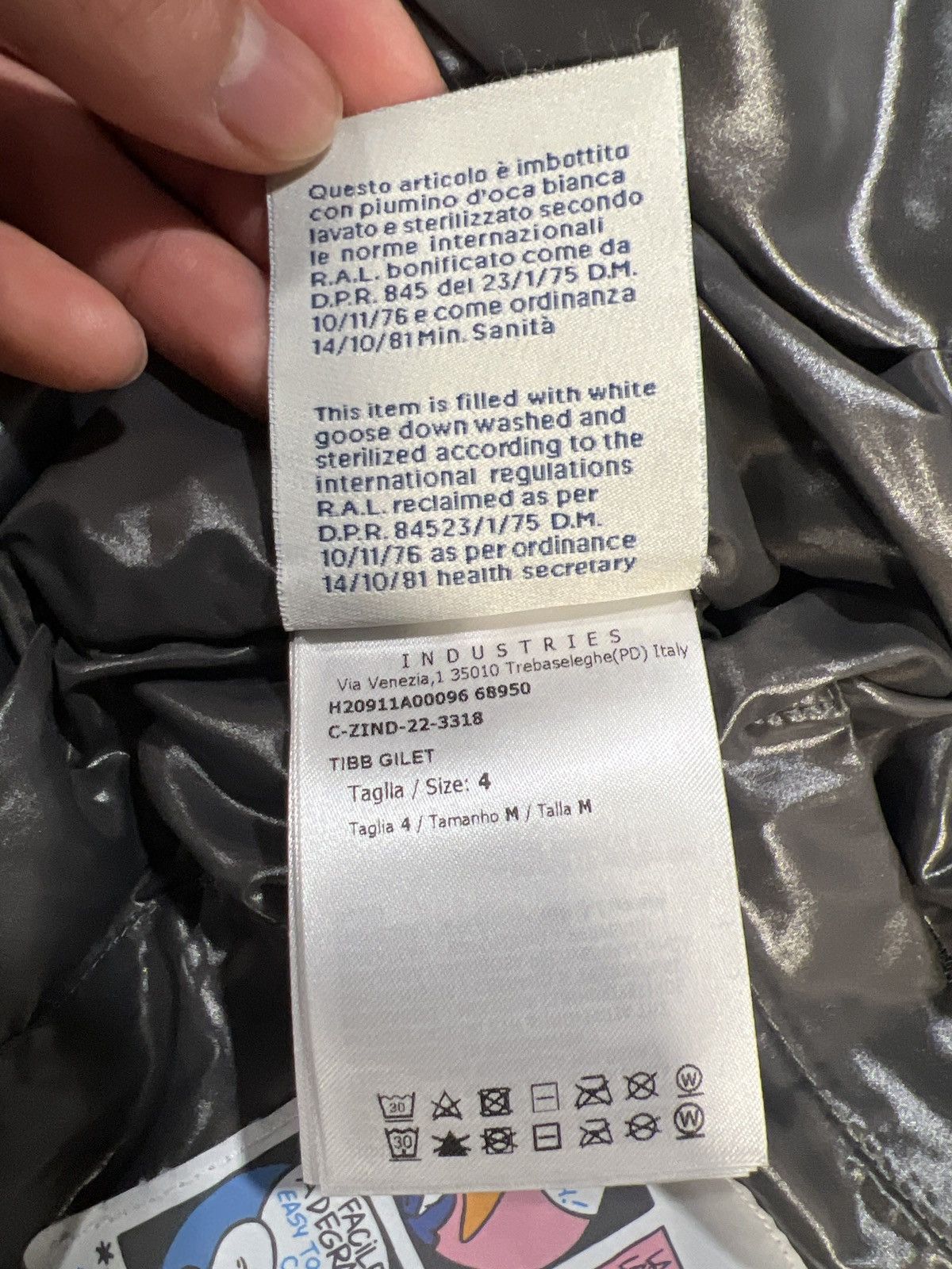 Moncler Moncler vest Size US L / EU 52-54 / 3 - 5 Thumbnail