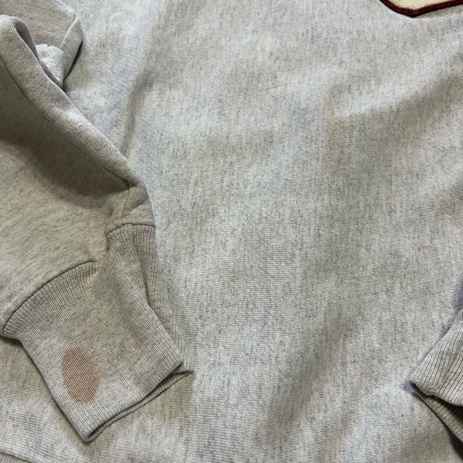 Champion Y2K Champion Big C Logo Grey Crewneck Medium Size US M / EU 48-50 / 2 - 4 Thumbnail