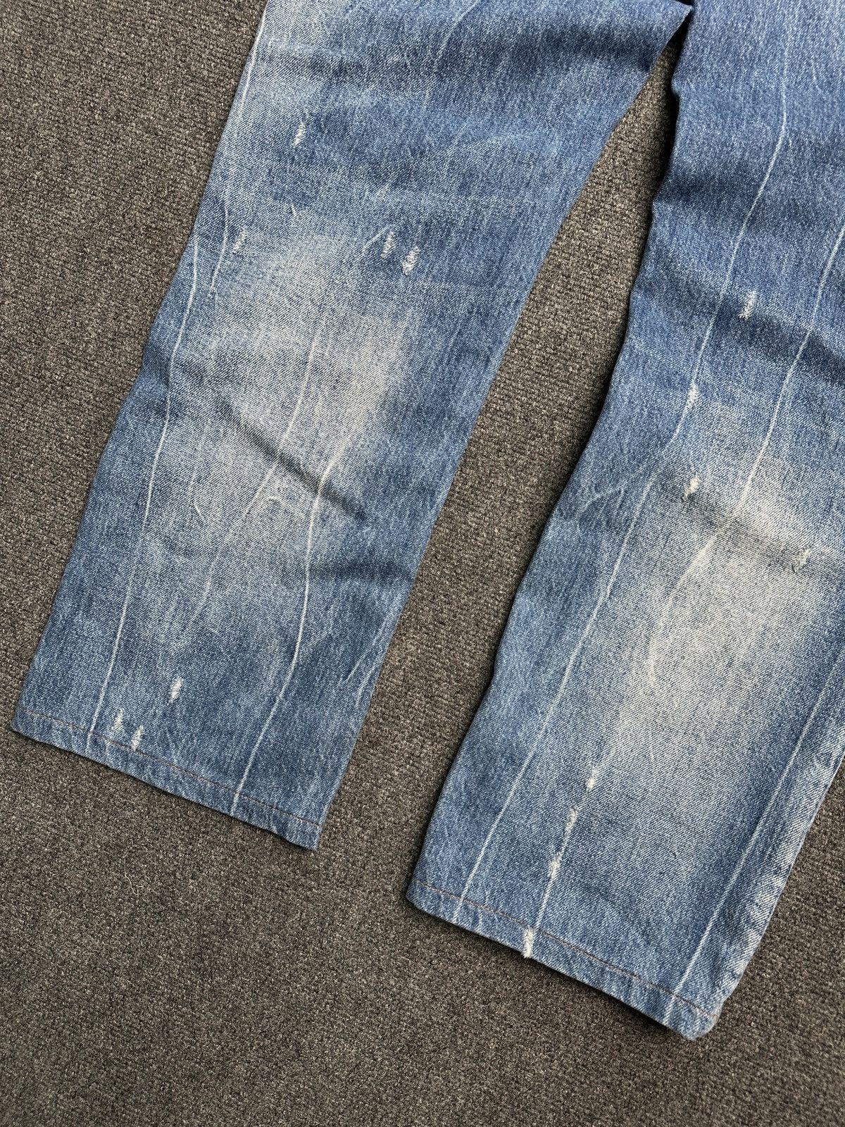 Hugo Boss HUGO BOSS Distressed Jeans Regular Fit Denim Pants size 34 Size US 34 / EU 50 - 11 Thumbnail